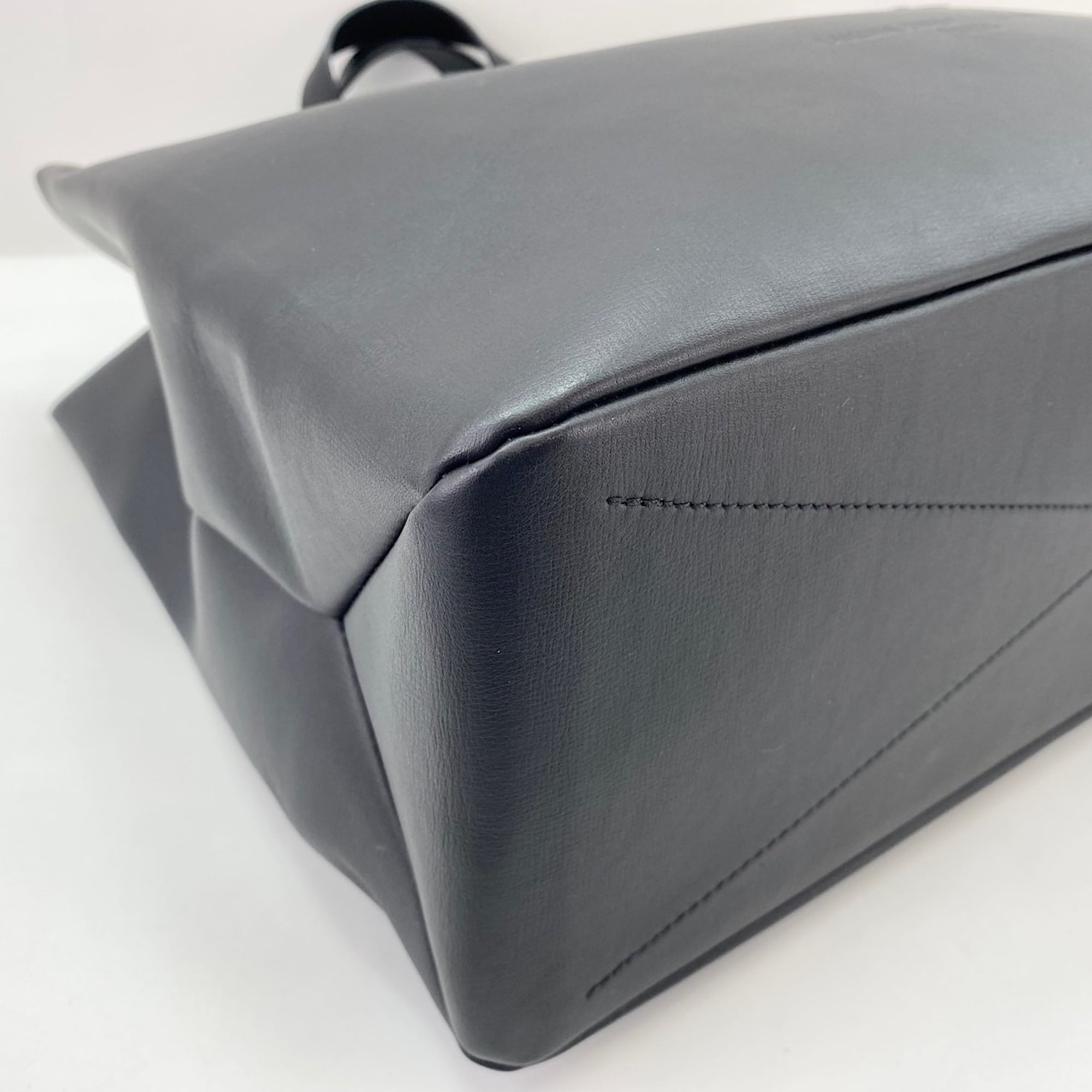 Louis Vuitton Black Noir Tote Bag (Pre-Owned)