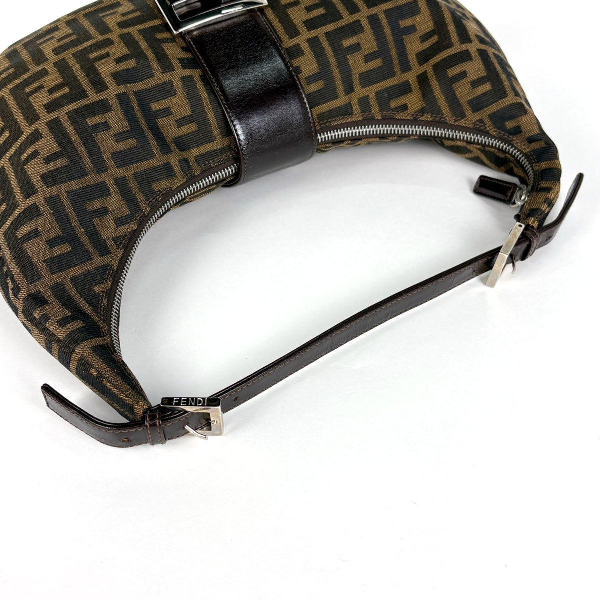 Fendi Brown Canvas Leather Shoulder Bag (Pre-Owned)