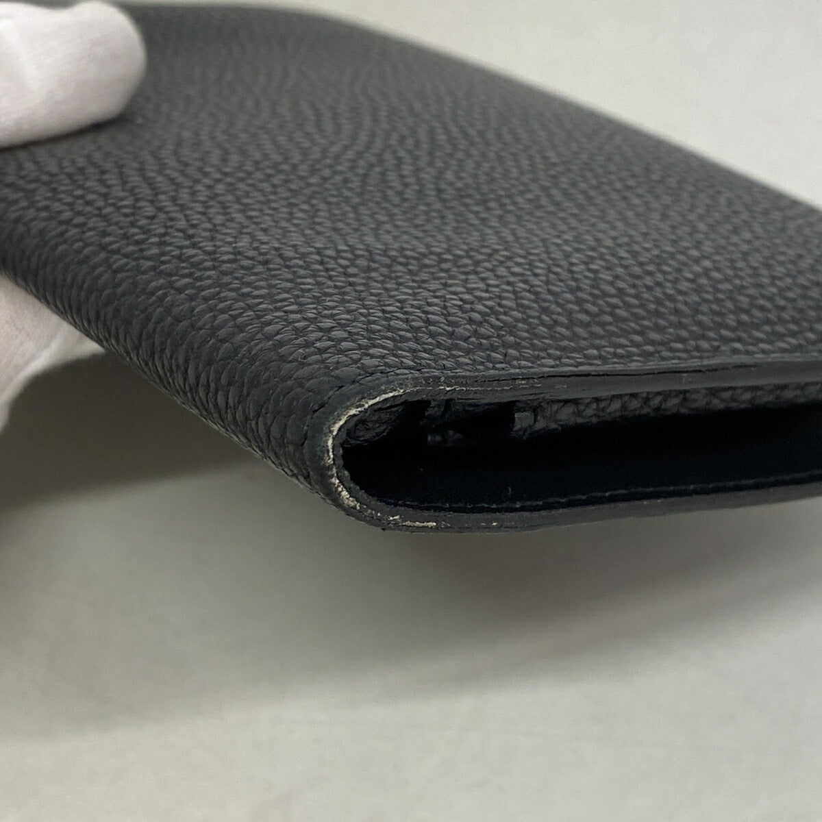 Hermes Black Togo Leather Long Wallet (Bi-Fold) (Pre-Owned)
