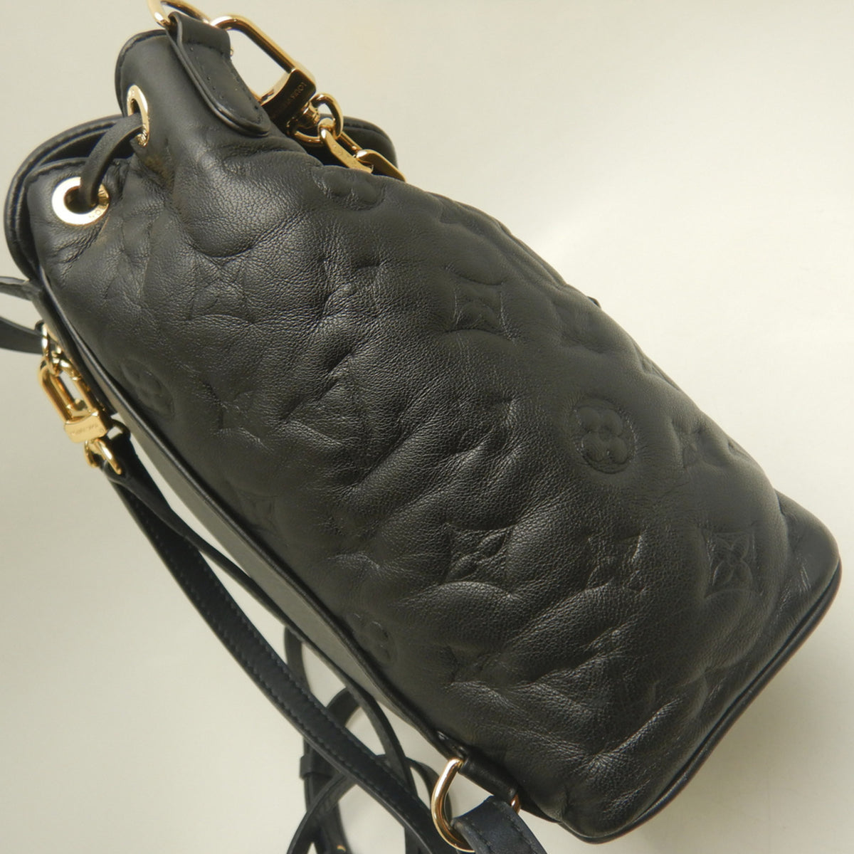Louis Vuitton Noir Leather Backpack (Pre-Owned)