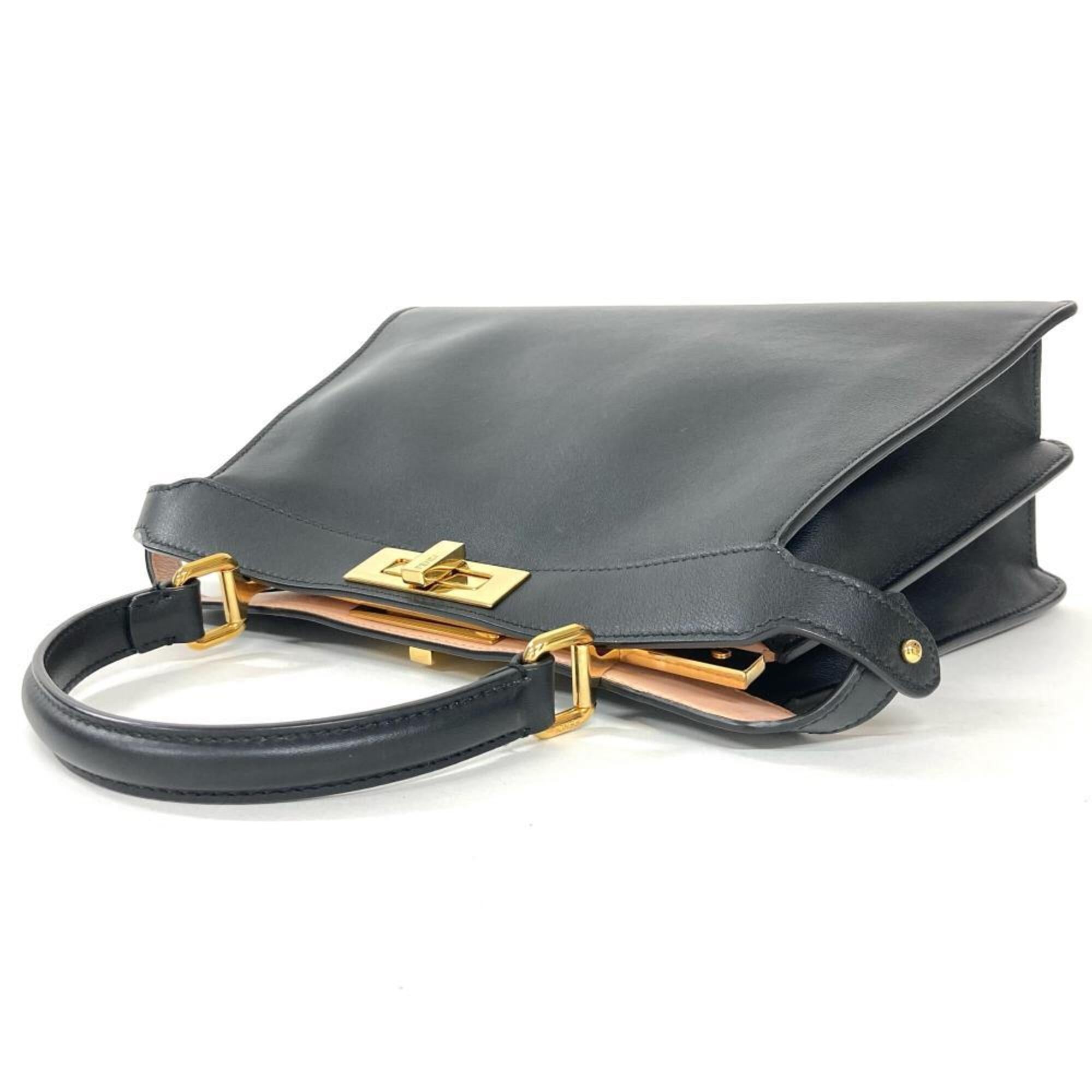 Fendi Black Leather Handbag (Pre-Owned)