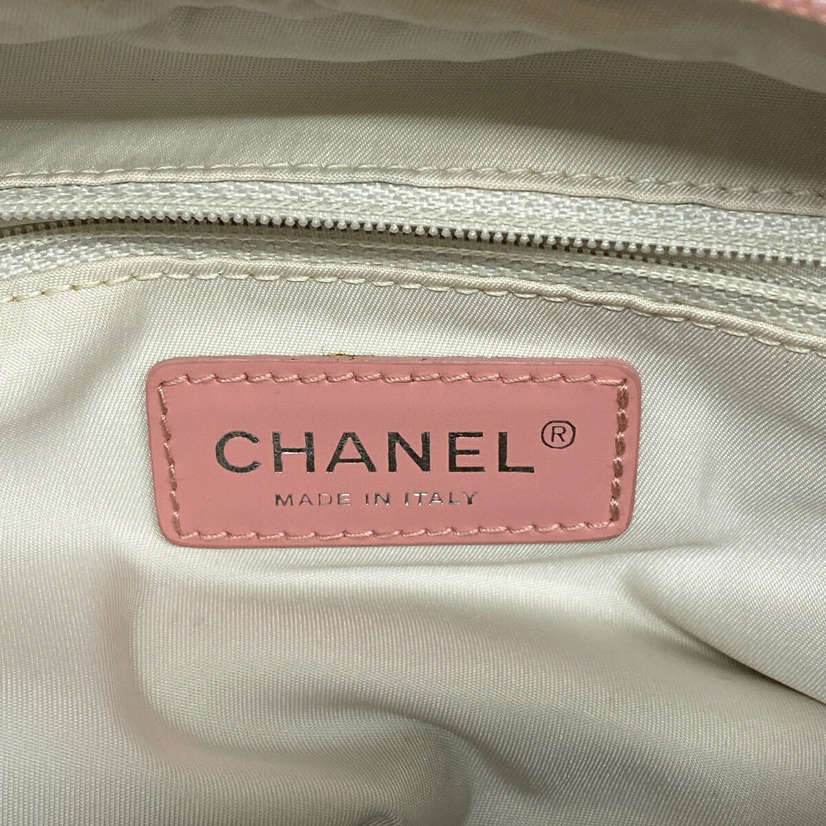 Chanel Pink Nylon Handbag (Pre-Owned)