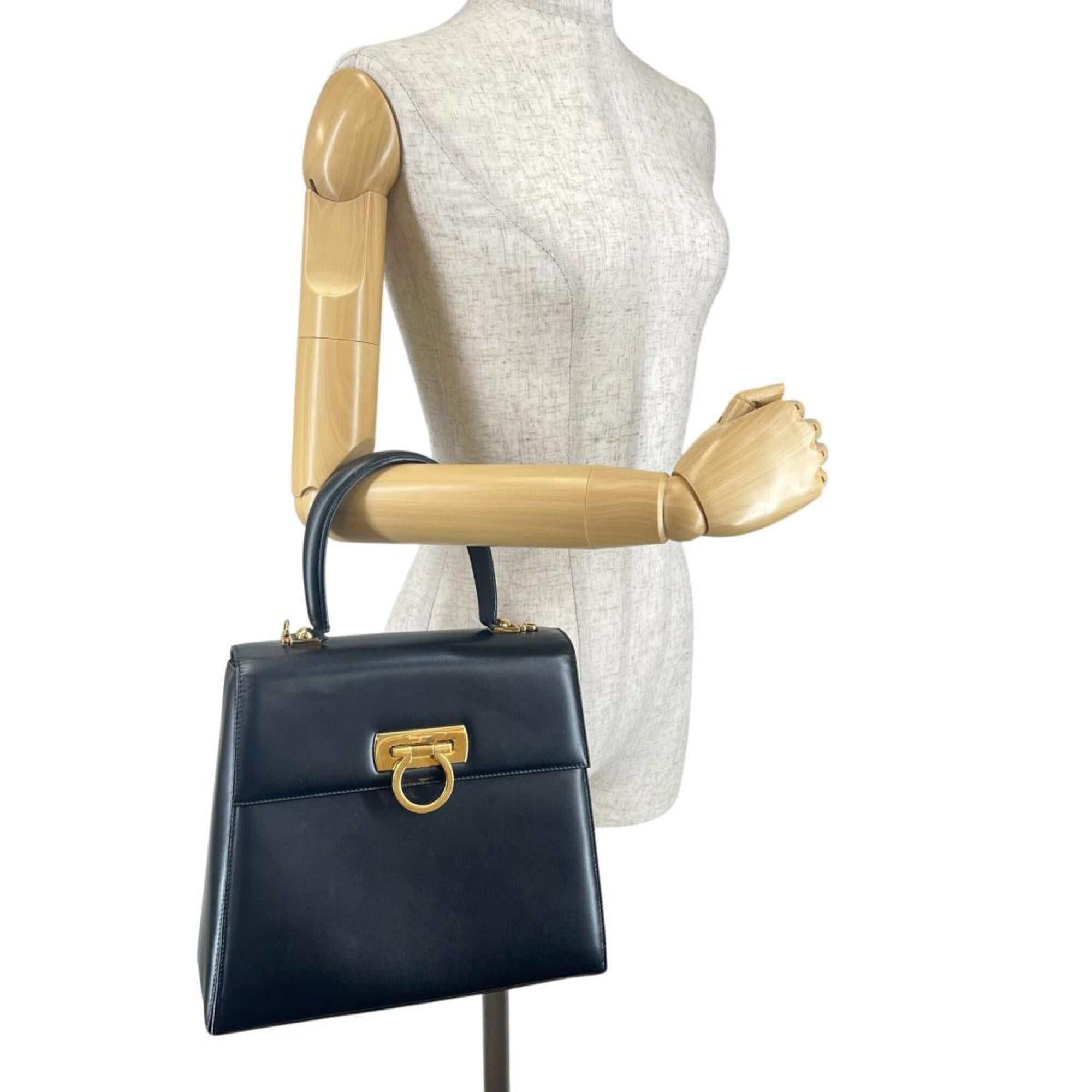 Salvatore Ferragamo Black Leather Handbag (Pre-Owned)