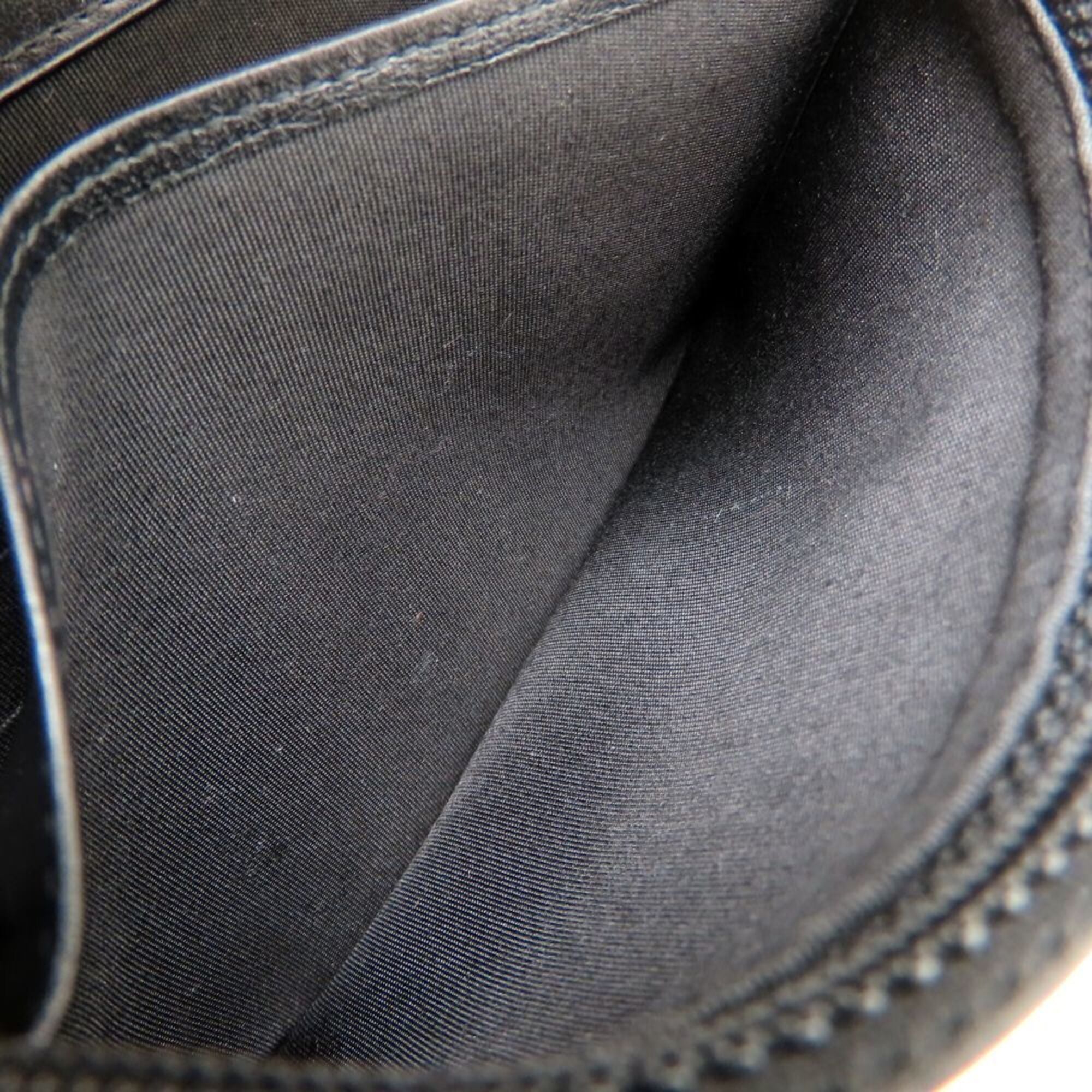 Chanel Boy Chanel Black Grained Calfskin Shoulder Bag (Pre-Owned)