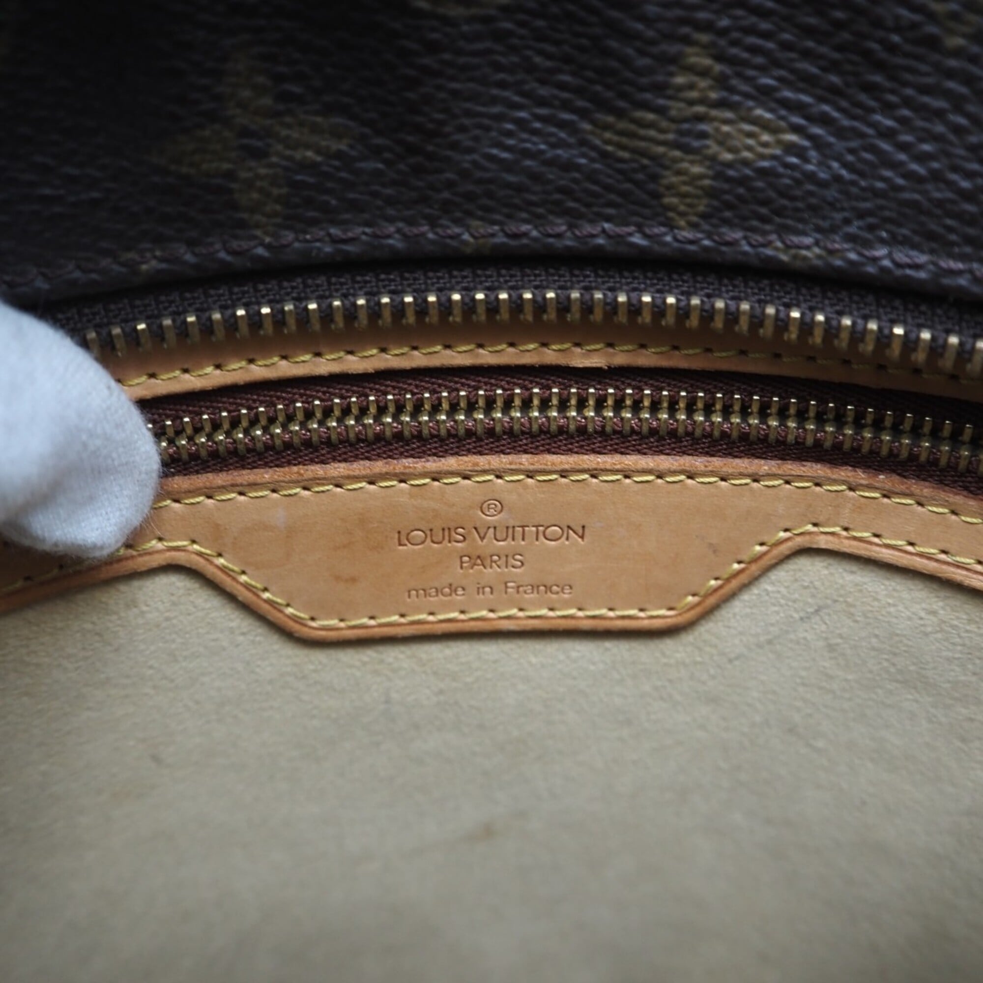 Louis Vuitton Monogram Brown Coated Canvas Leather Handbag (Pre-Owned)