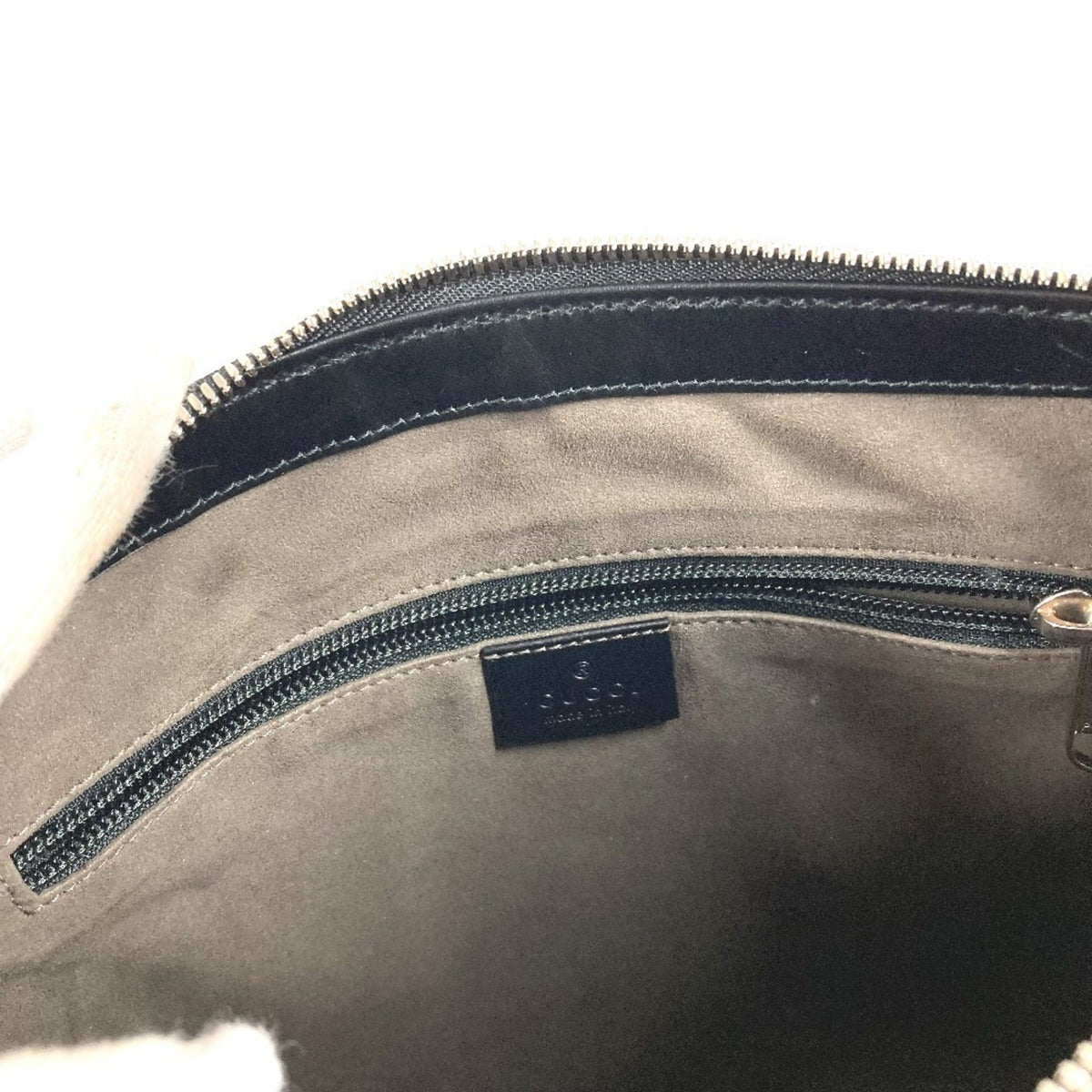 Gucci Black Pochette Shoulder Bag (Pre-Owned)