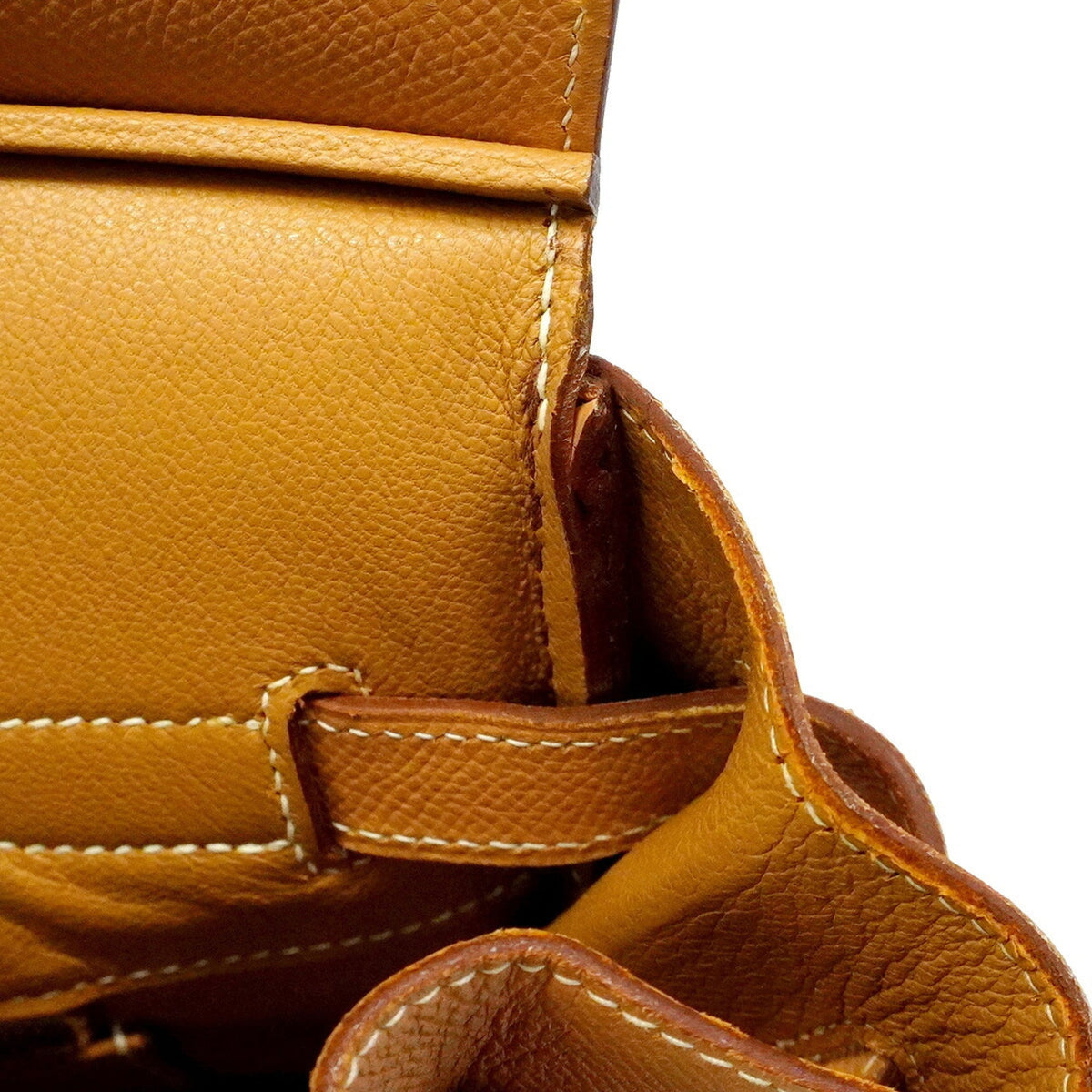 Hermes Natural Sable Courchevel Leather Handbag (Pre-Owned)