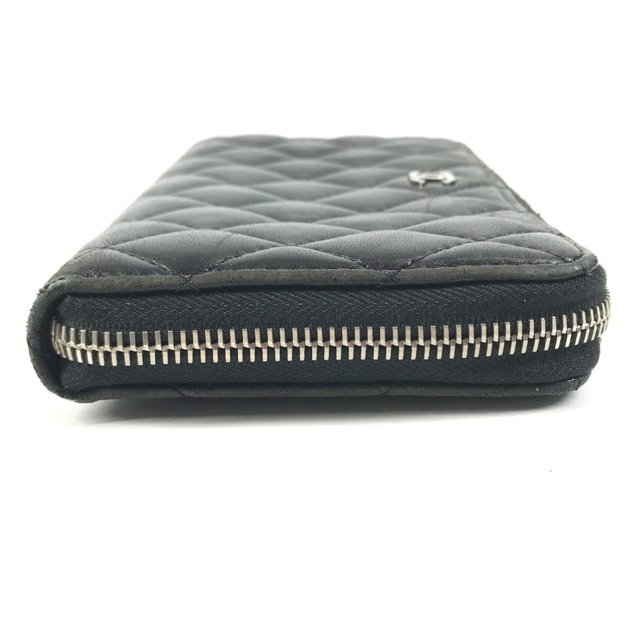 Chanel Matelasse Black Leather Long Wallet (Bi-Fold) (Pre-Owned)