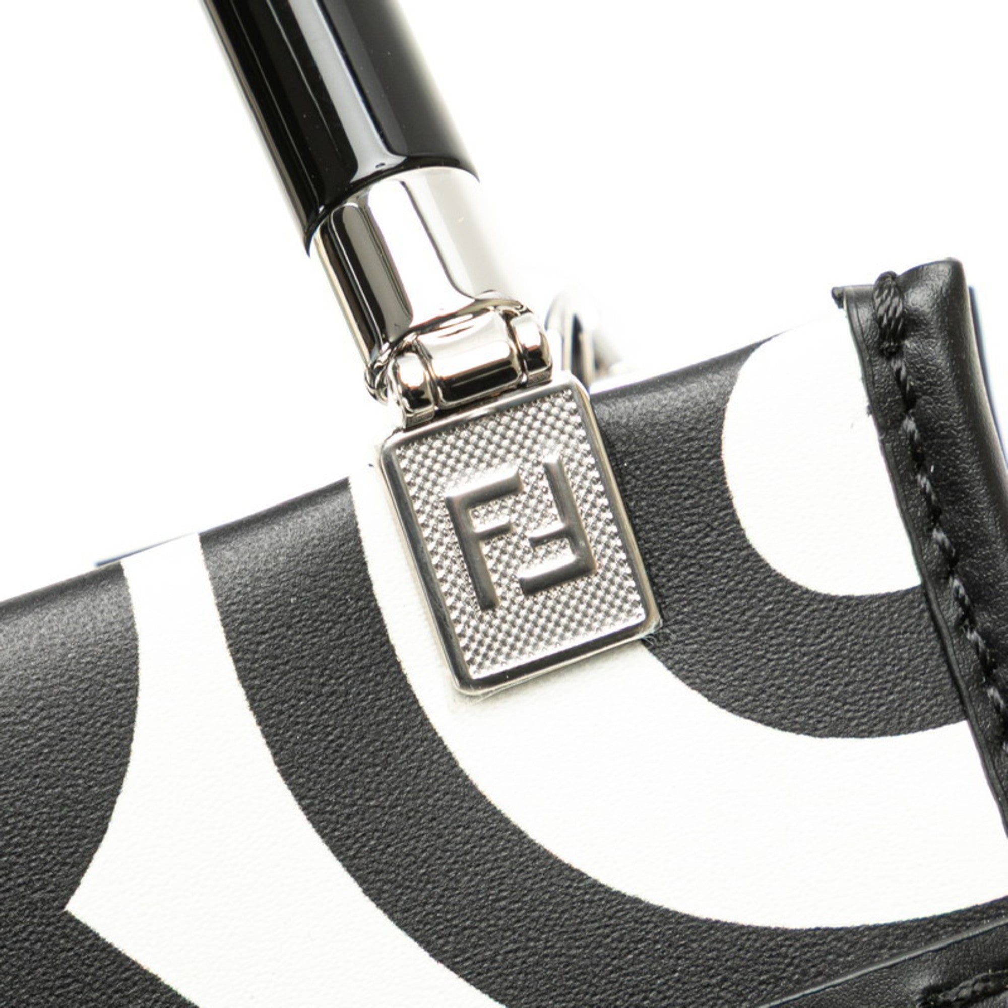 Fendi Black White Leather Handbag Shoulder Bag (Pre-Owned)