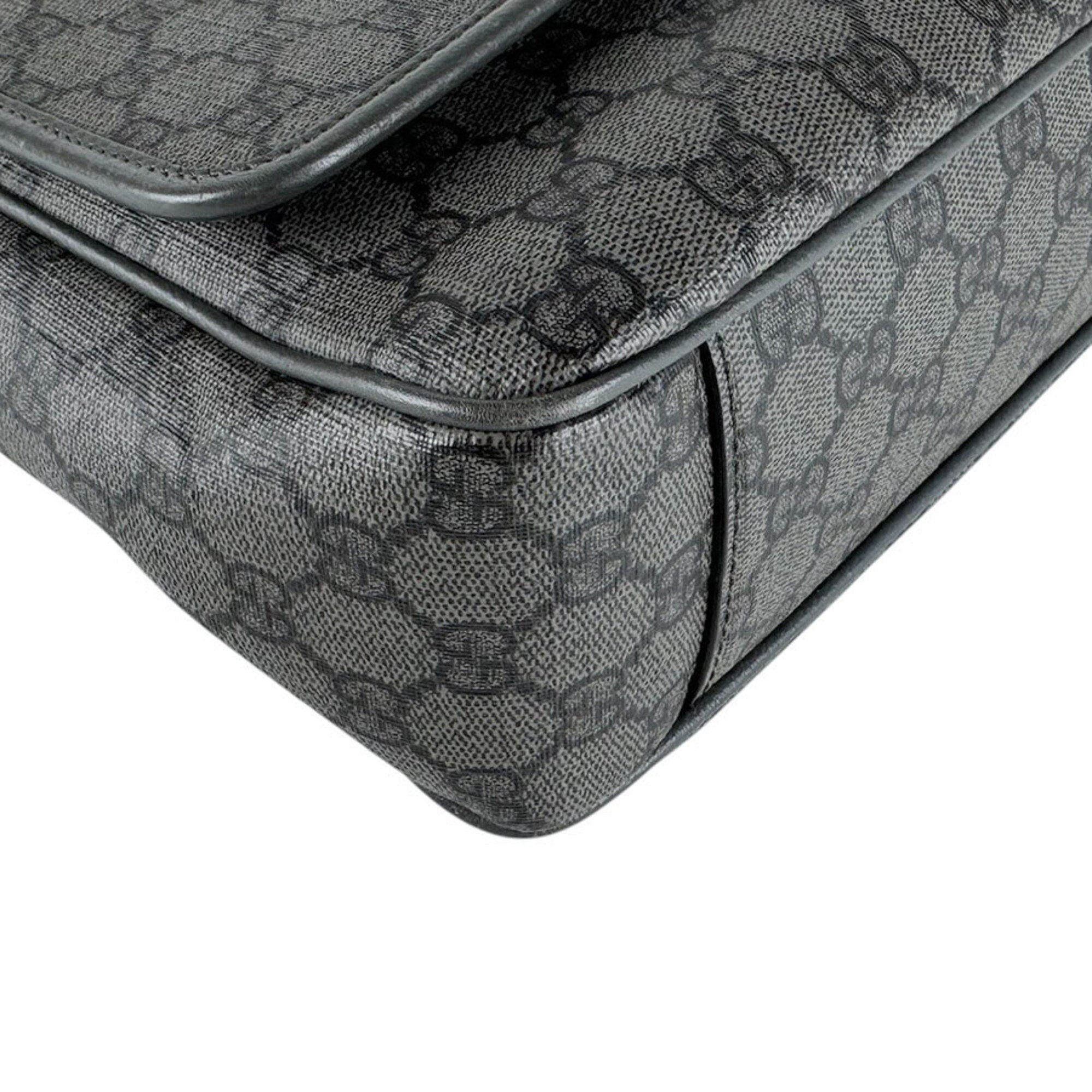Gucci Gray Gg Supreme Shoulder Bag (Pre-Owned)