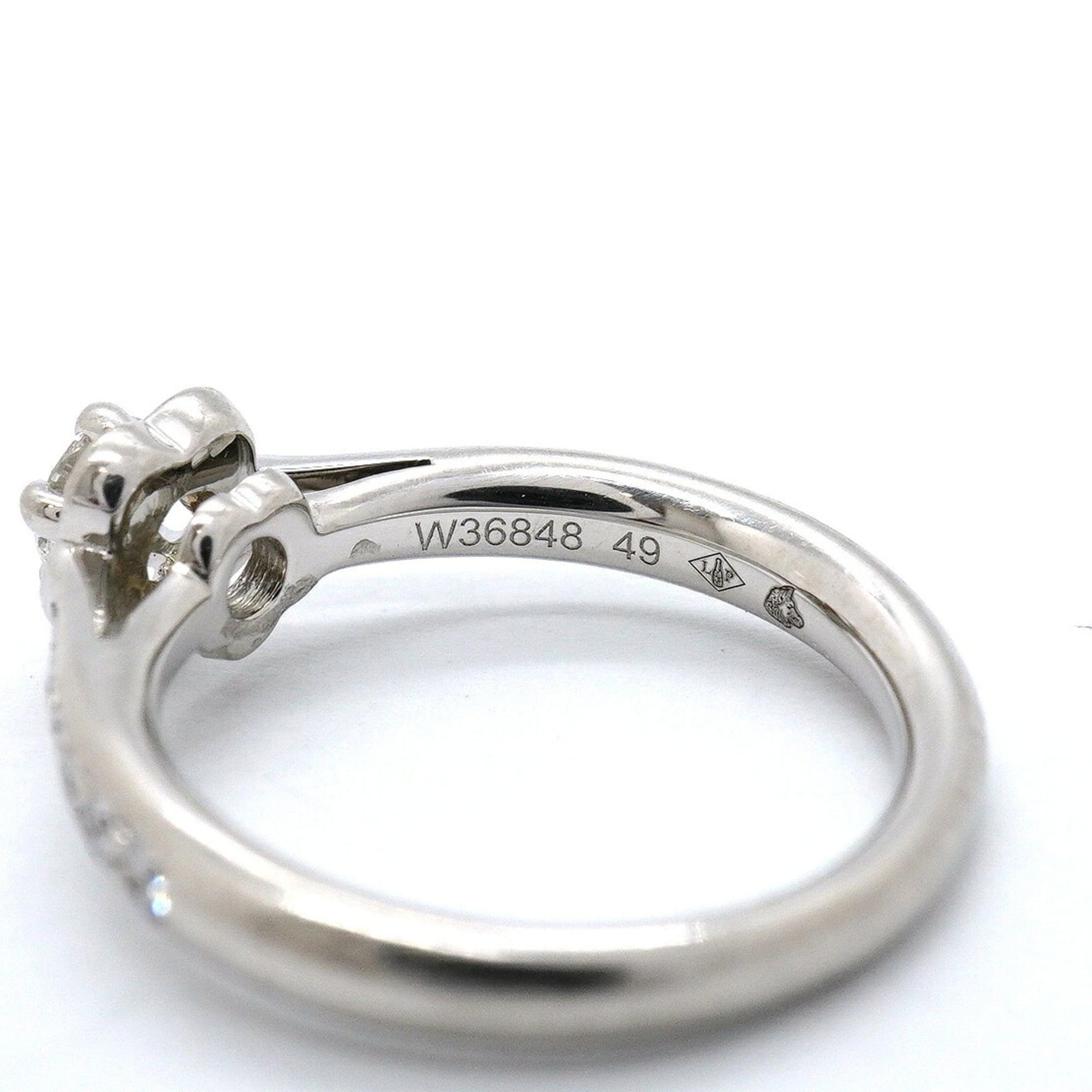 Chanel Platinum 950 Band Ring (Pre-Owned)