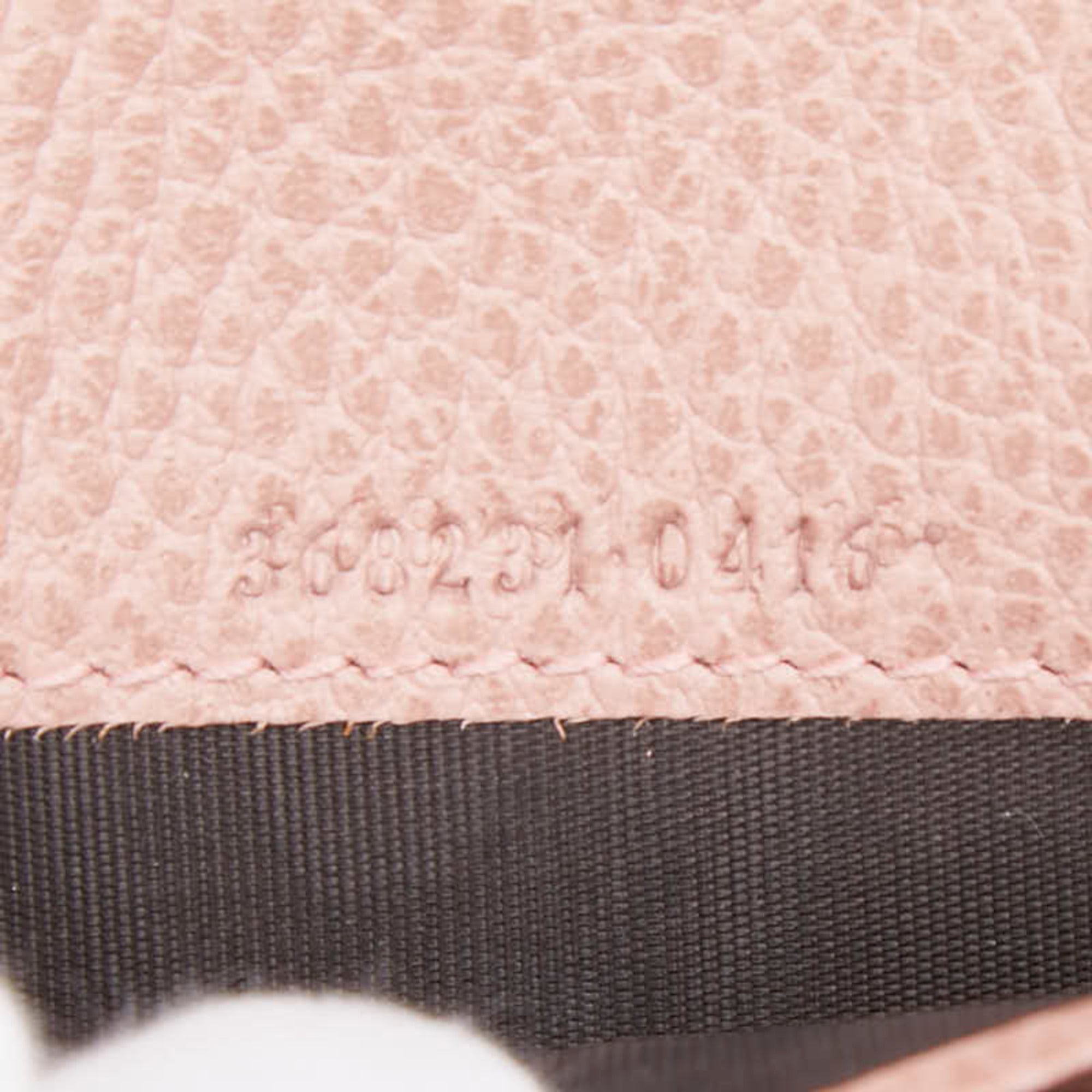 Gucci Pink Leather Chain/Shoulder Wallet (Pre-Owned)
