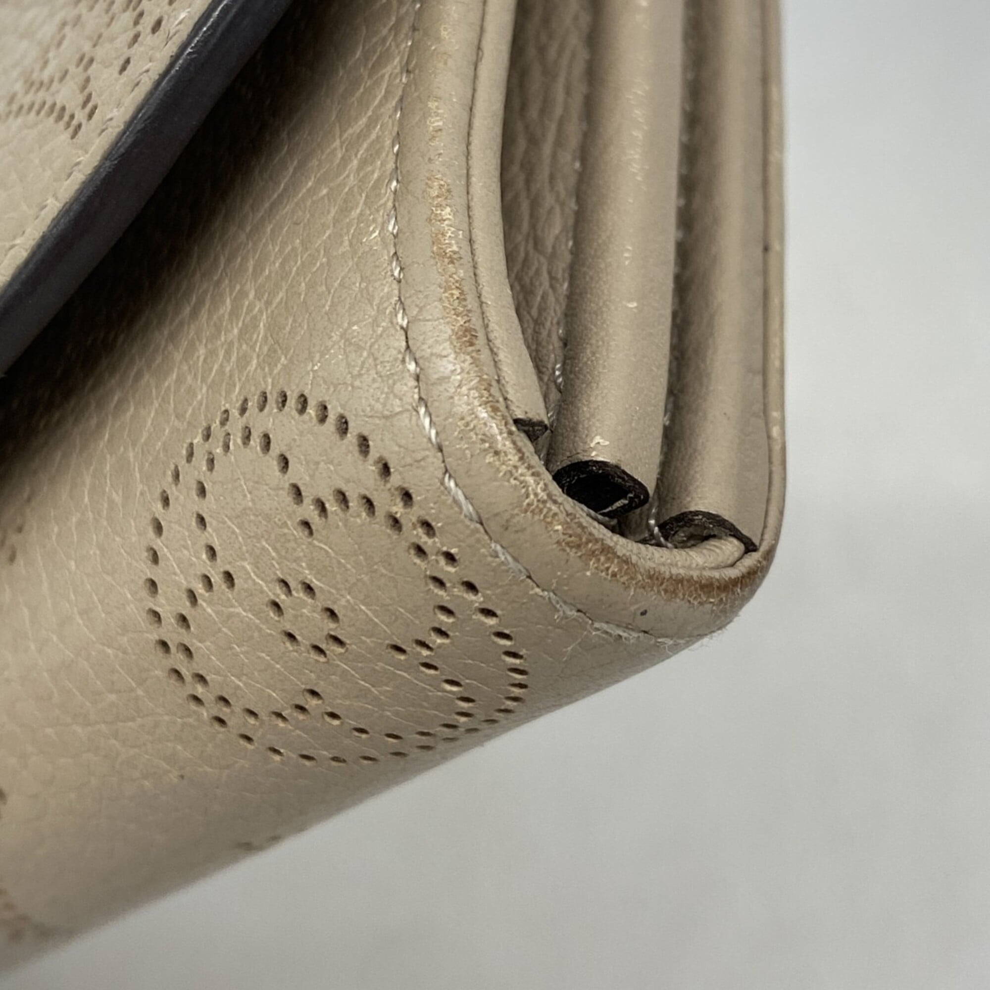 Louis Vuitton Galle Long Wallet (Bi-Fold) (Pre-Owned)