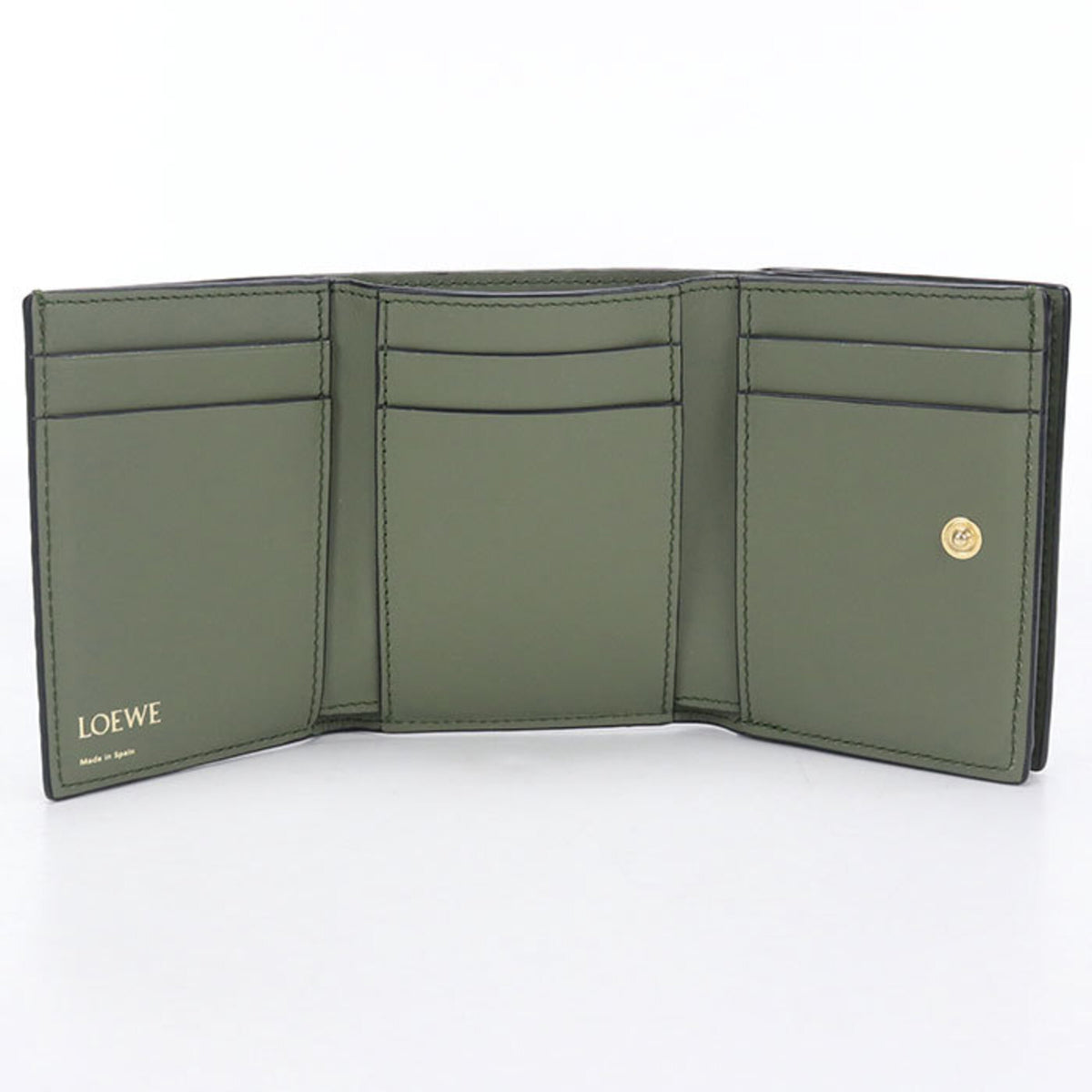 Loewe Green Leather Wallet (Tri-Fold) (Pre-Owned)