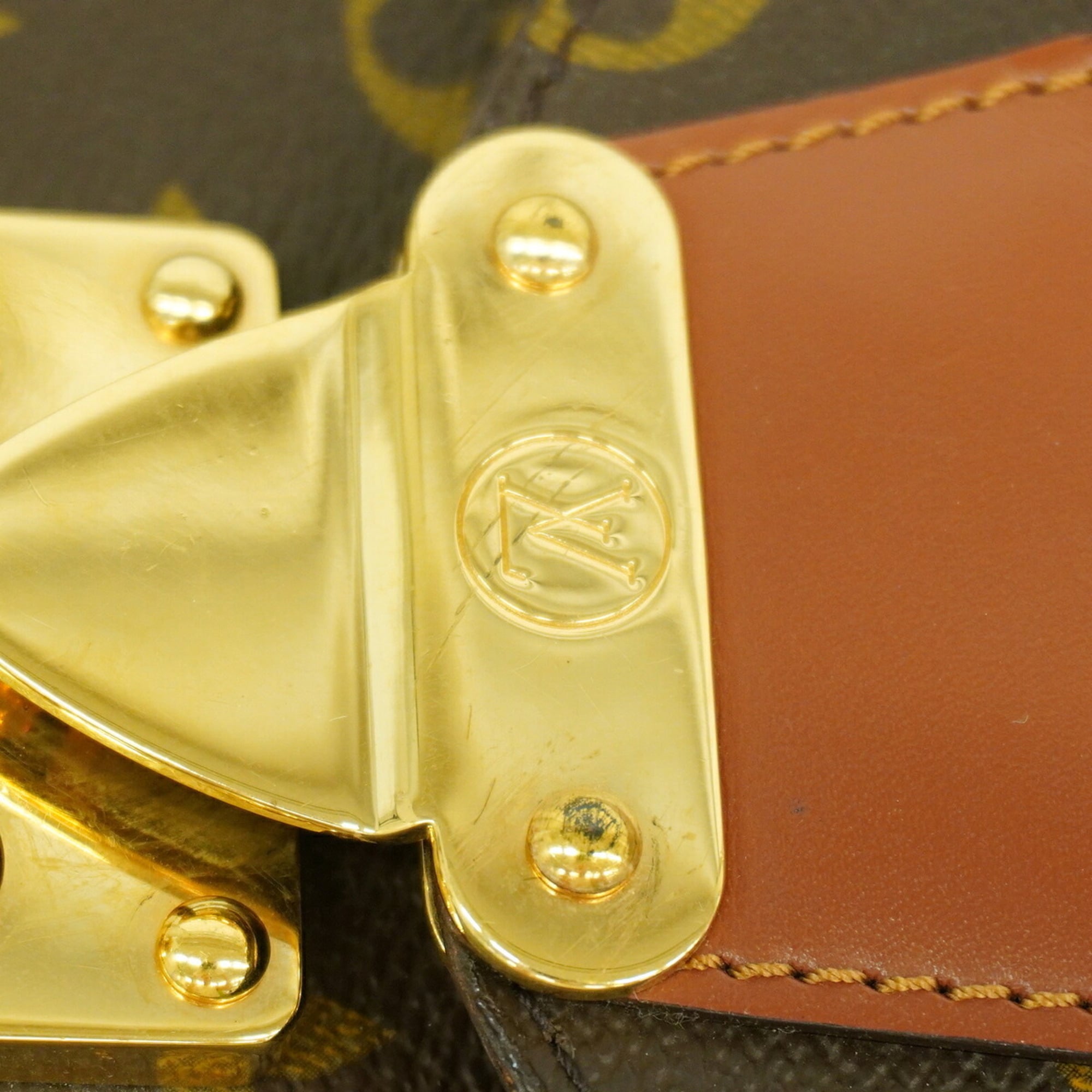 Louis Vuitton Brown Handbag (Pre-Owned)