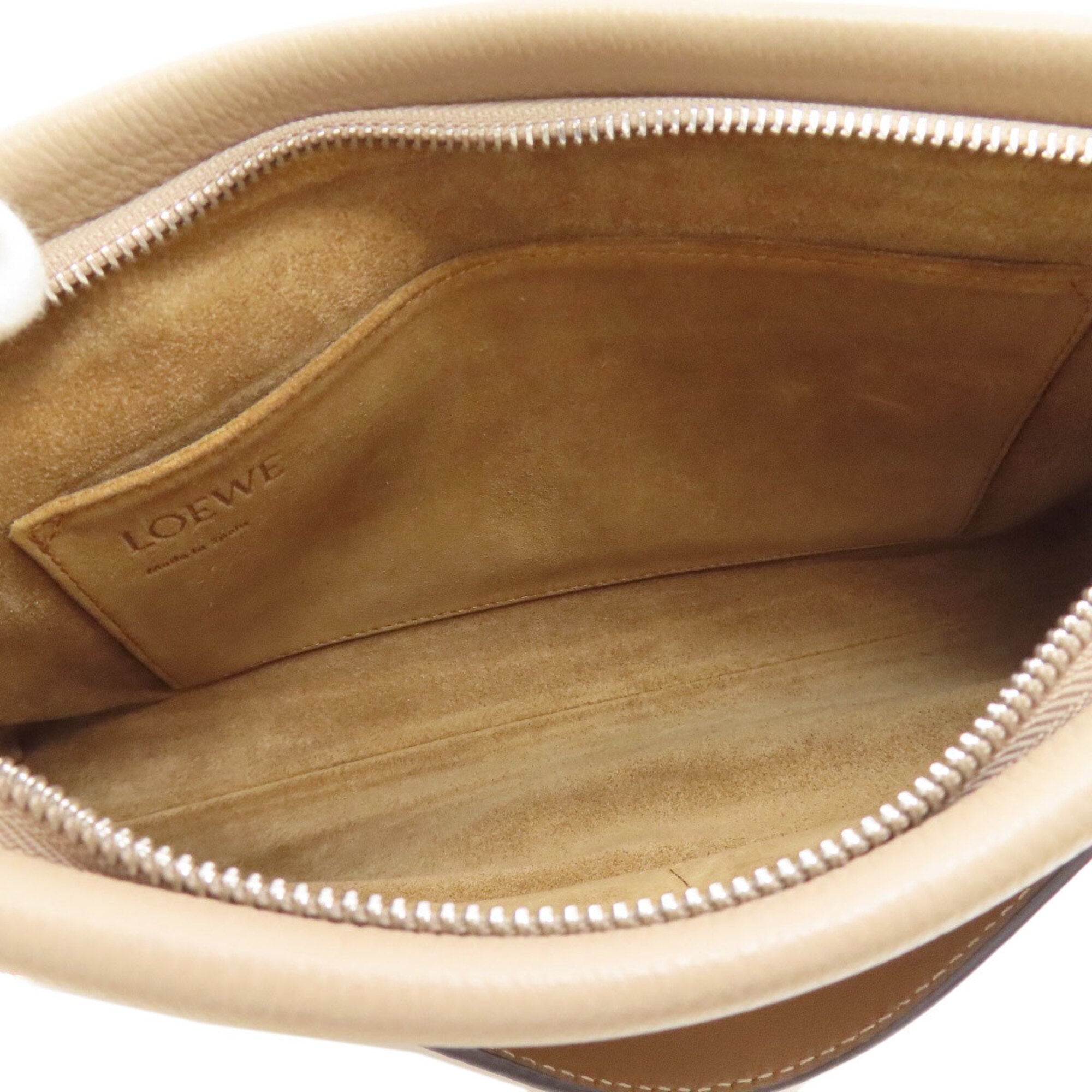 Loewe Brown Leather Handbag (Pre-Owned)