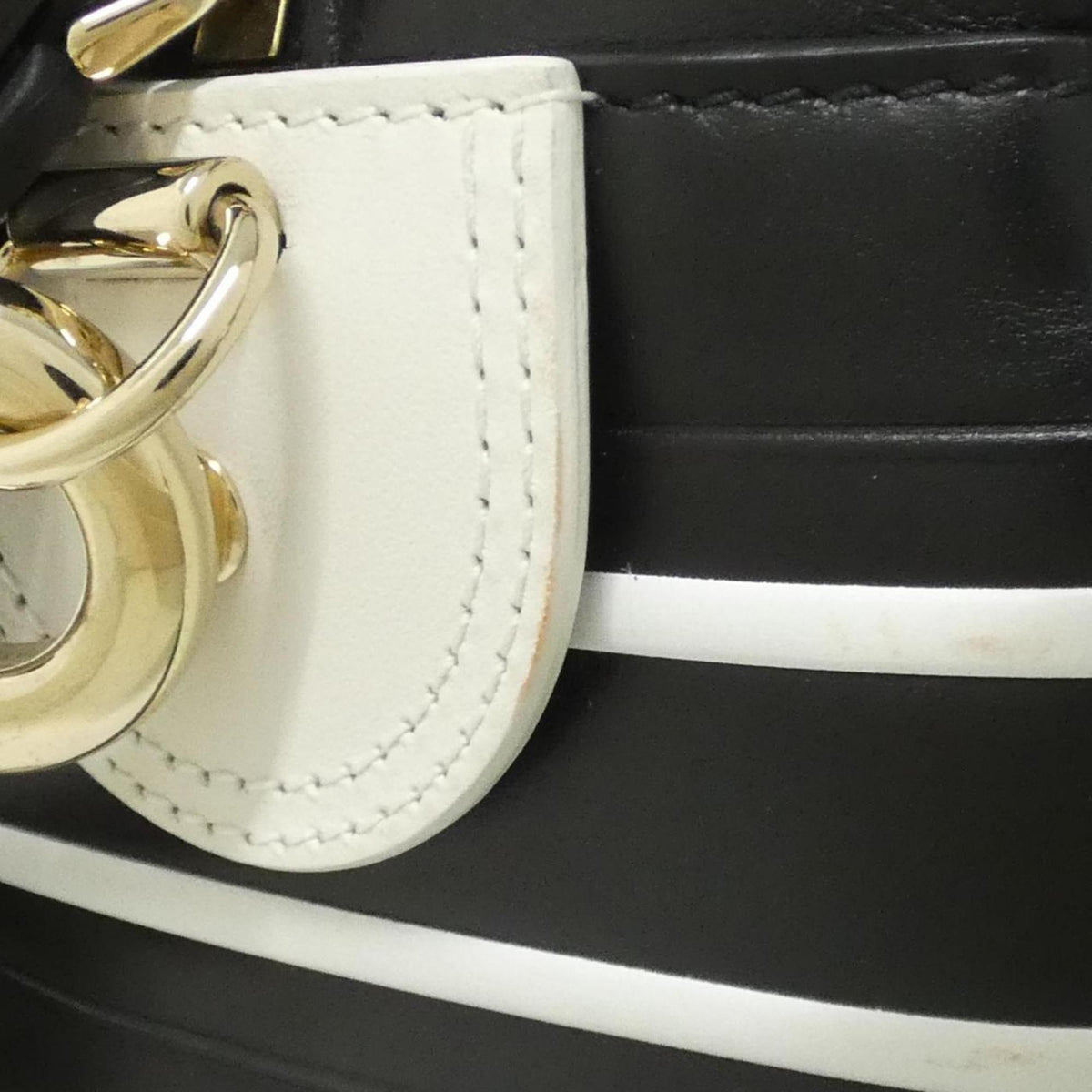 Christian Dior Black White Leather Handbag (Pre-Owned)
