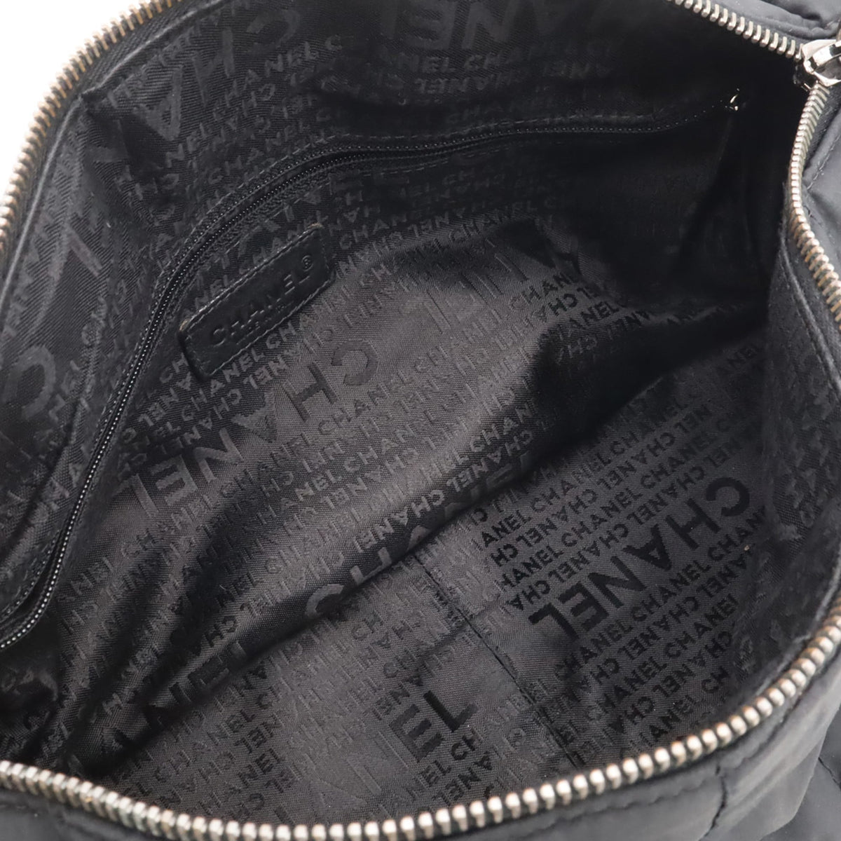 Chanel Chocolate Bar Black Nylon Leather Handbag (Pre-Owned)
