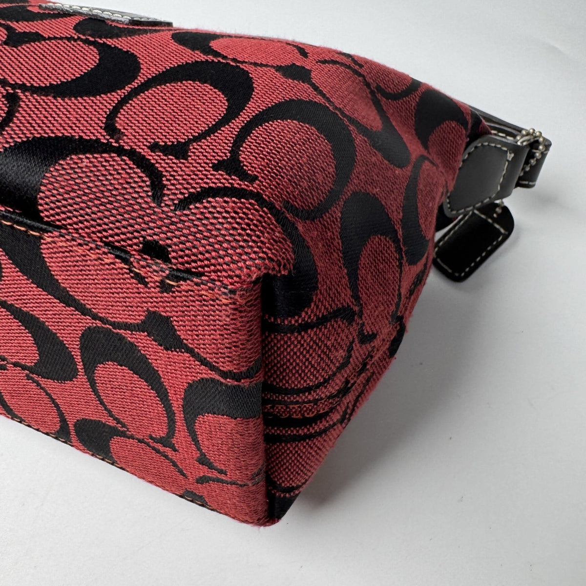 Coach Red Color Canvas Handbag Pouch (Pre-Owned)
