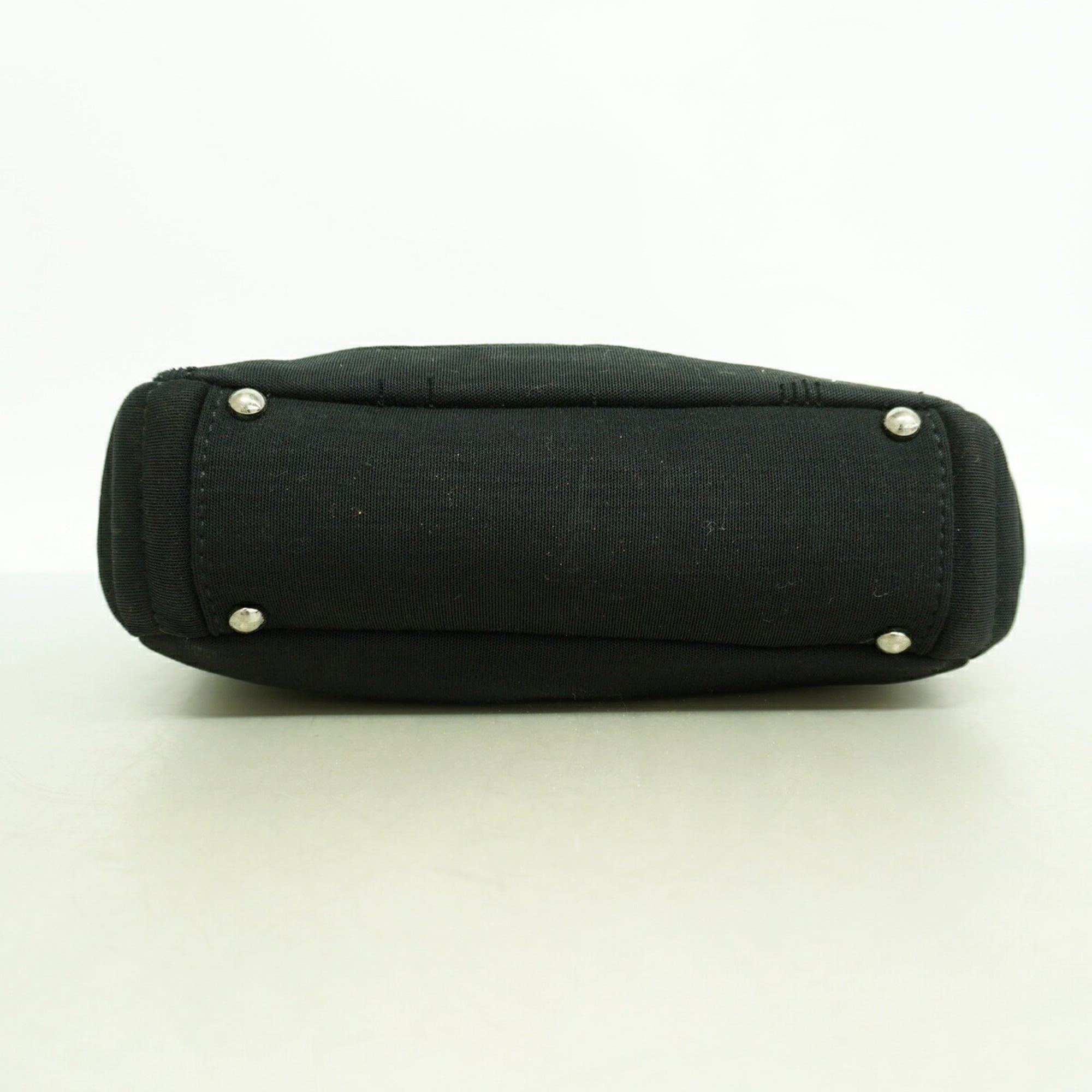Chanel Black Shoulder Bag (Pre-Owned)