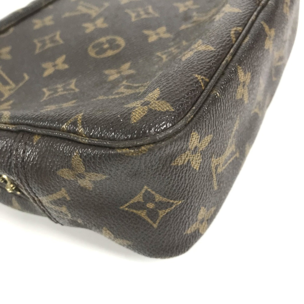 Louis Vuitton Monogram Brown Monogram Pouch (Pre-Owned)