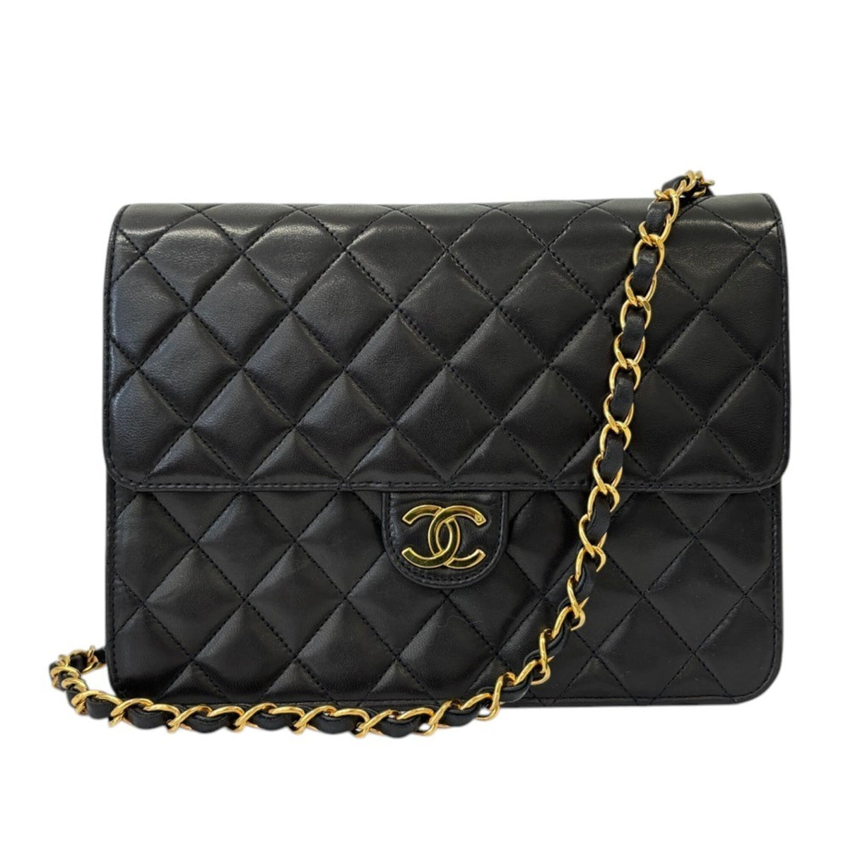 Chanel Black Shoulder Bag (Pre-Owned)