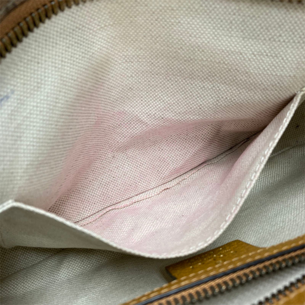 Gucci Brown Pvc Leather Sling Bag (Pre-Owned)