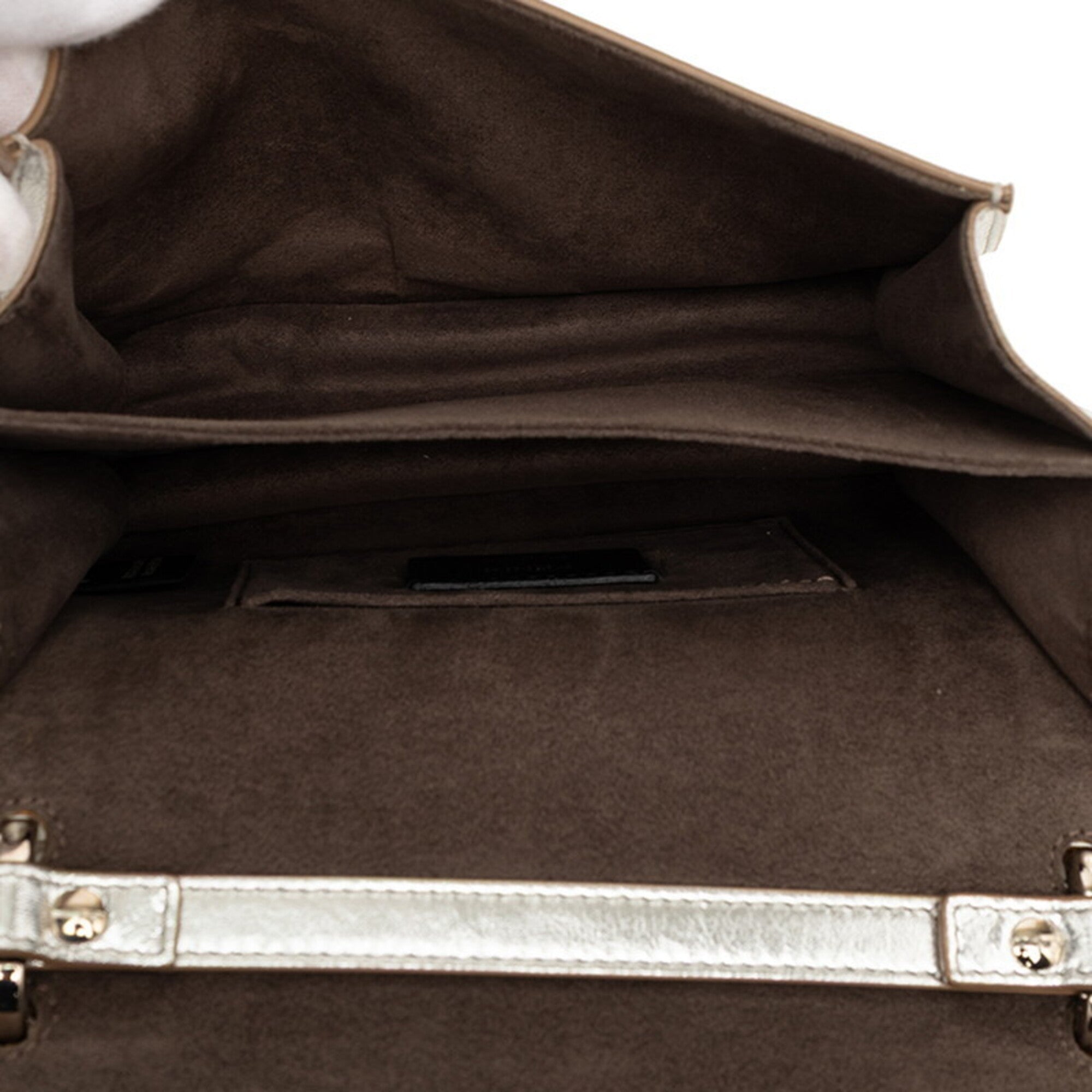 Fendi Silver Leather Shoulder Bag (Pre-Owned)