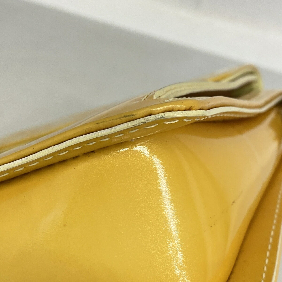 Louis Vuitton Lime Yellow Handbag (Pre-Owned)