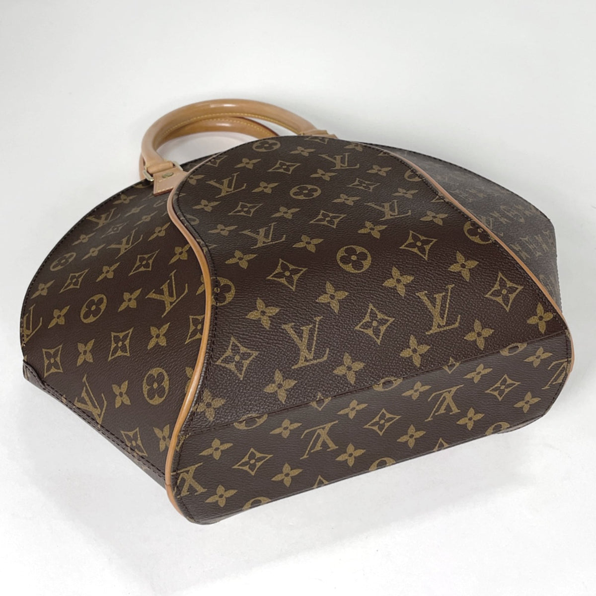 Louis Vuitton Brown Monogram Handbag (Pre-Owned)