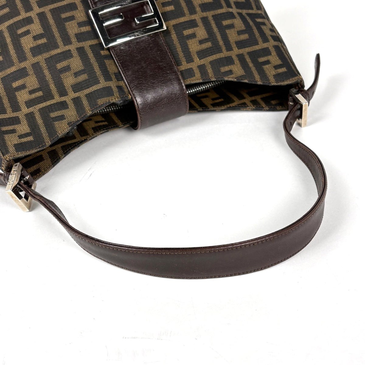Fendi Brown Canvas Leather Shoulder Bag (Pre-Owned)