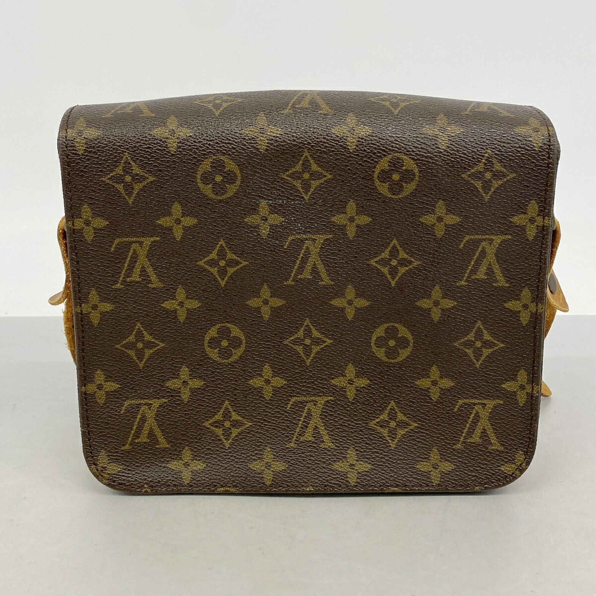 Louis Vuitton Brown Shoulder Bag (Pre-Owned)