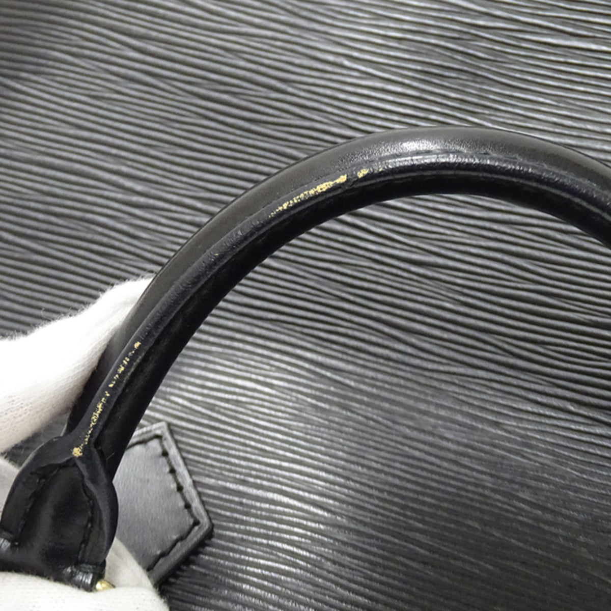 Louis Vuitton Black Noir Epi Leather Handbag (Pre-Owned)