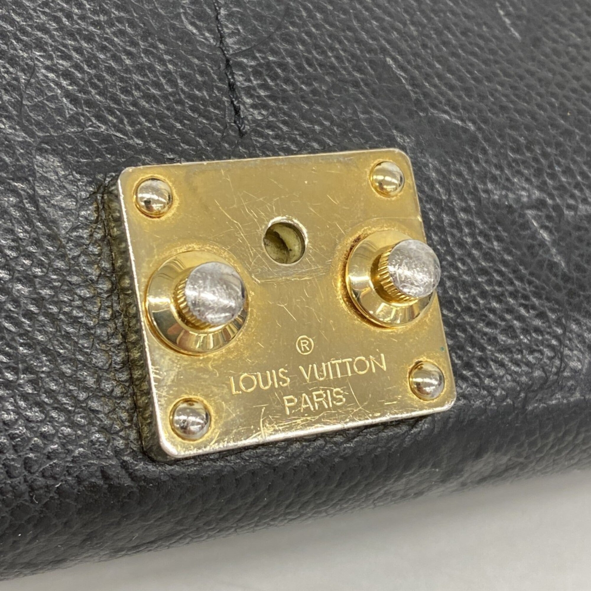Louis Vuitton Noir Long Wallet (Bi-Fold) (Pre-Owned)