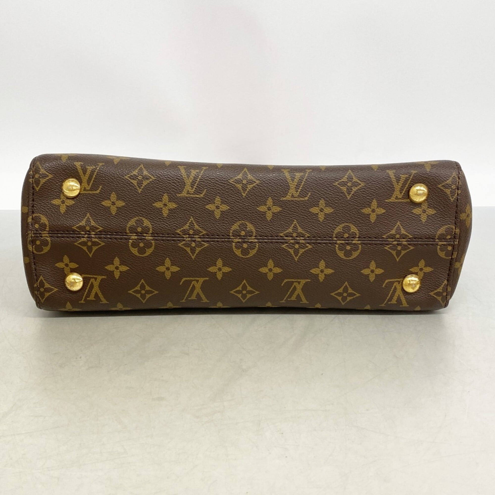 Louis Vuitton Cerise Handbag (Pre-Owned)