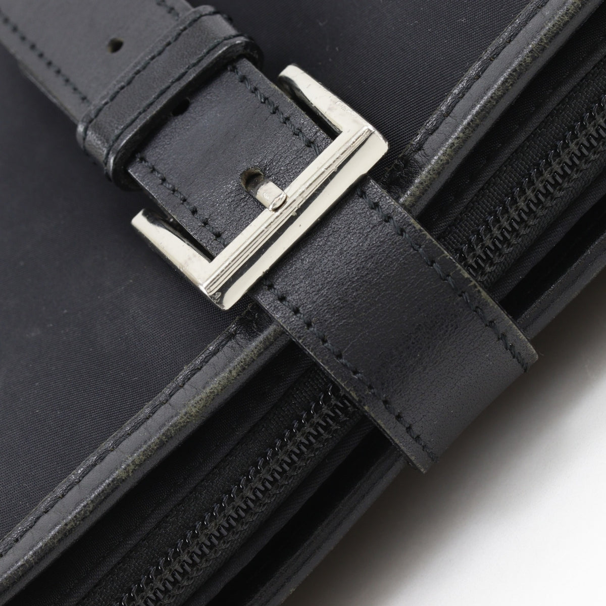 Burberry Black Label Black Nylon Shoulder Bag (Pre-Owned)