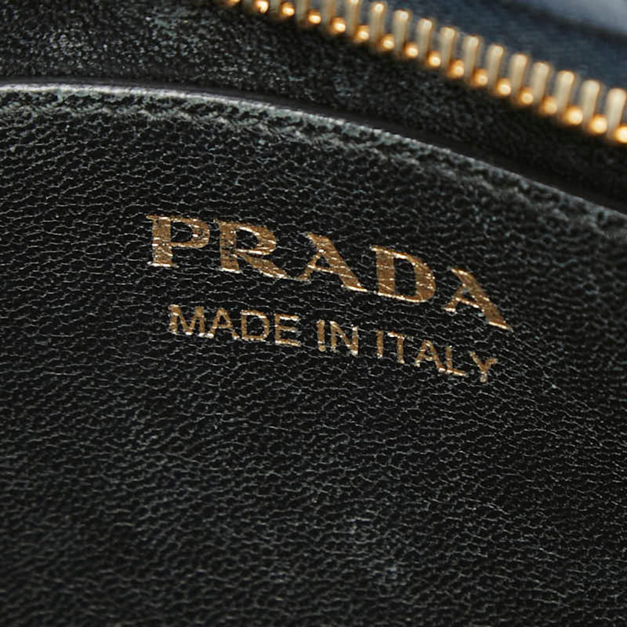 Prada Multi-Color Navy Leather Shoulder Bag (Pre-Owned)