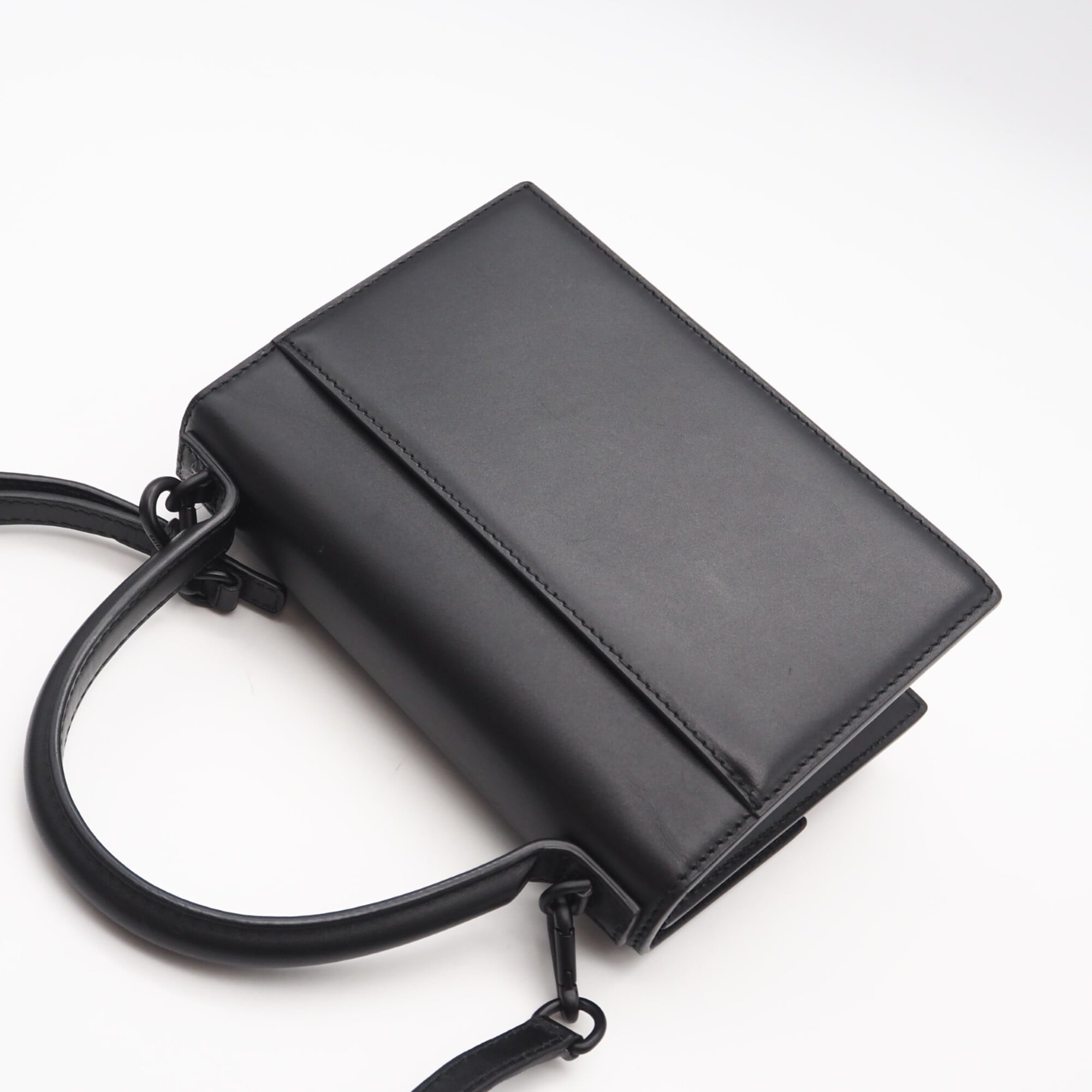 Balenciaga Black Leather Handbag (Pre-Owned)