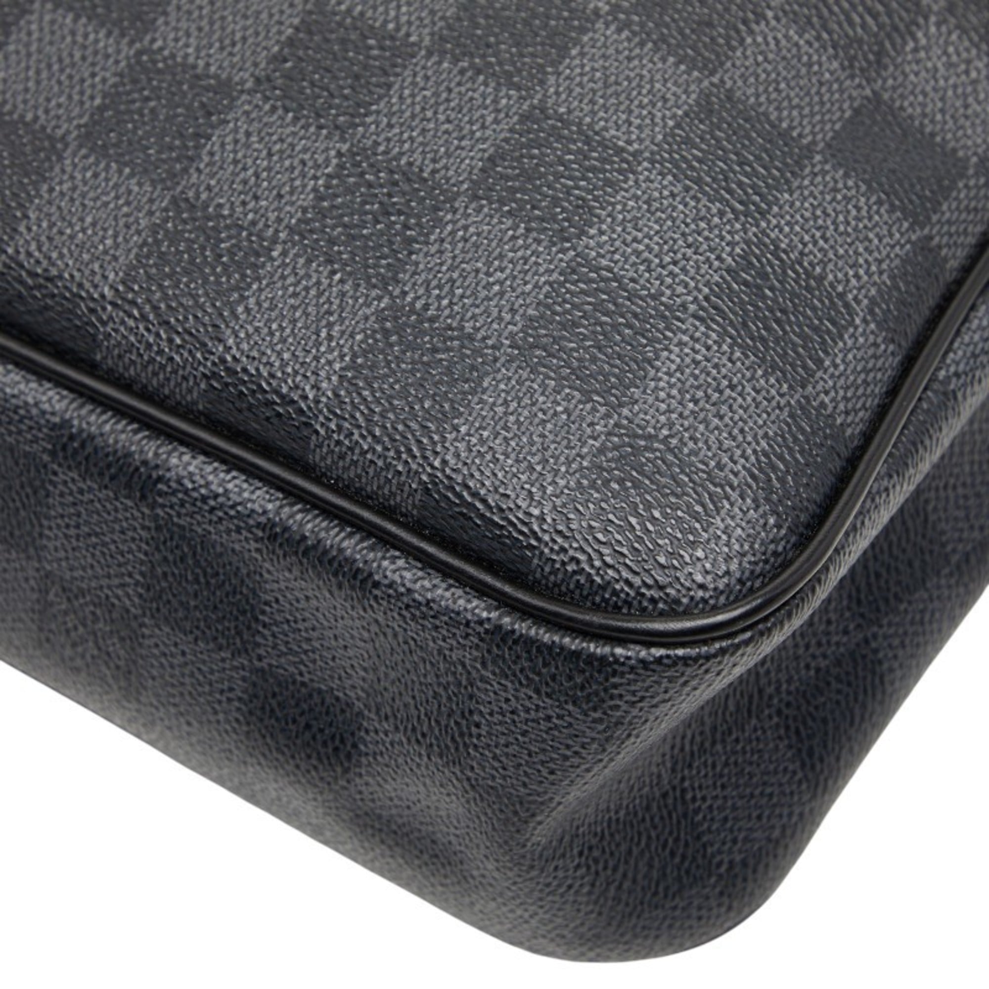 Louis Vuitton Black Pvc Leather Shoulder Bag (Pre-Owned)