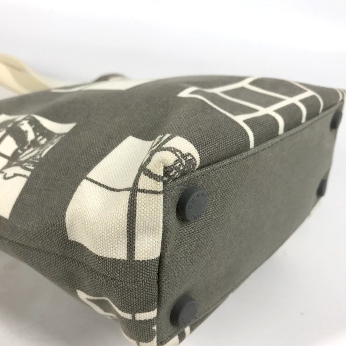 Chanel Gray White Canvas Handbag Shoulder Bag Tote Bag (Pre-Owned)