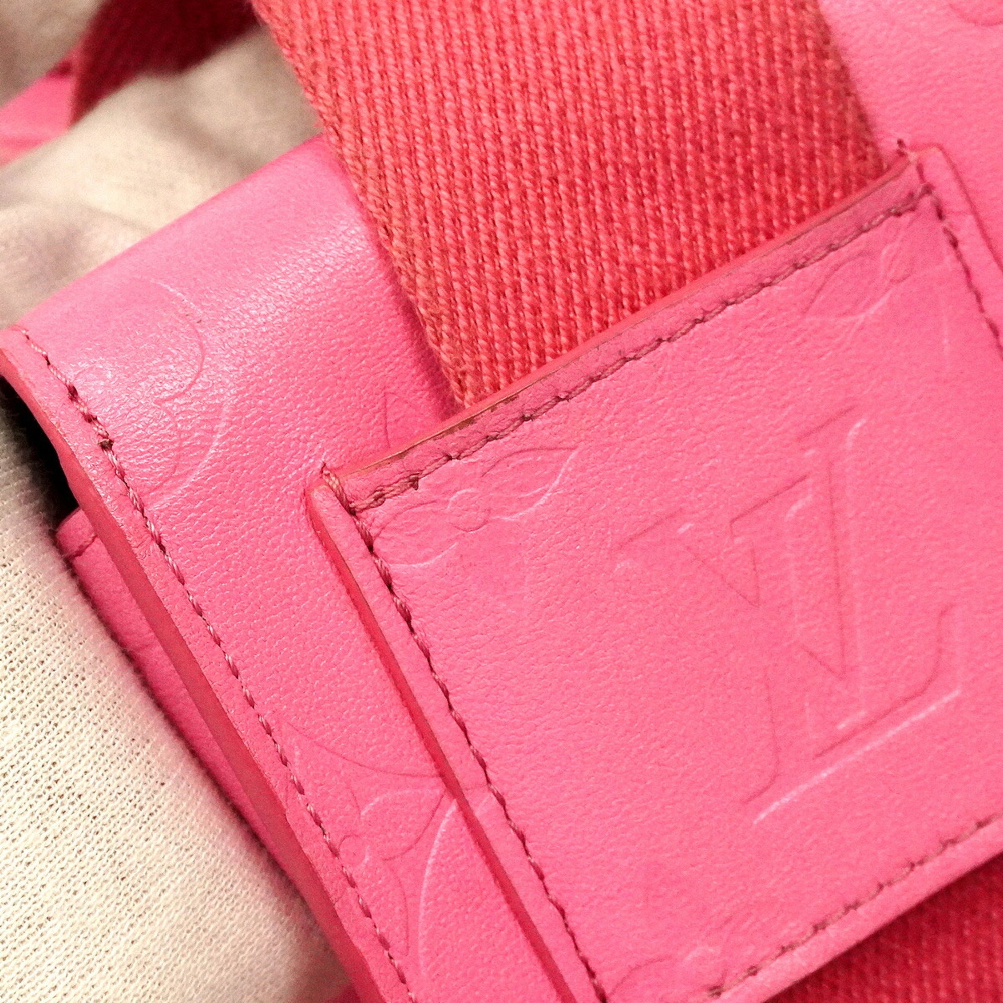 Louis Vuitton Rose Sling Bag (Pre-Owned)