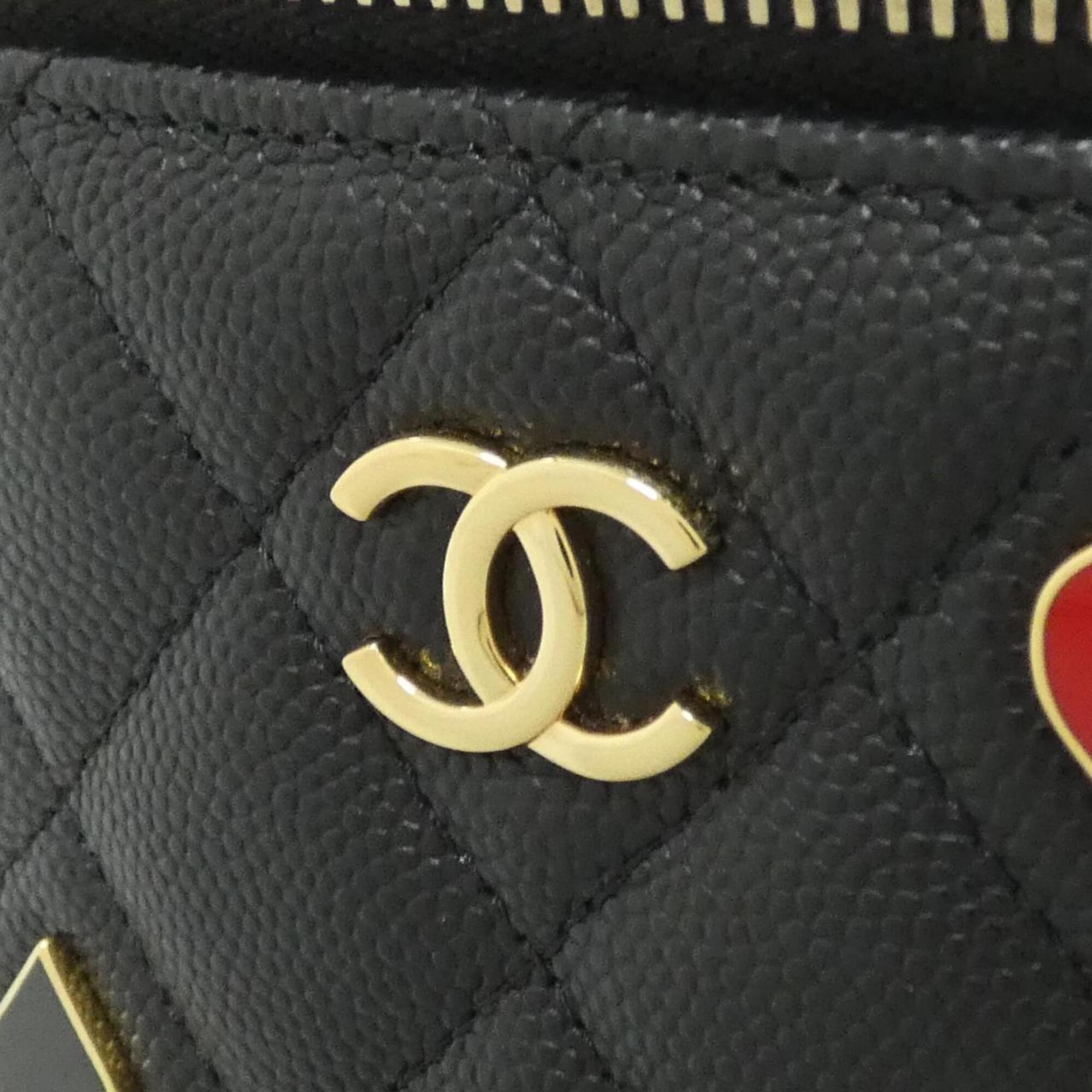 Chanel Black Grained Calfskin Shoulder Bag (Pre-Owned)