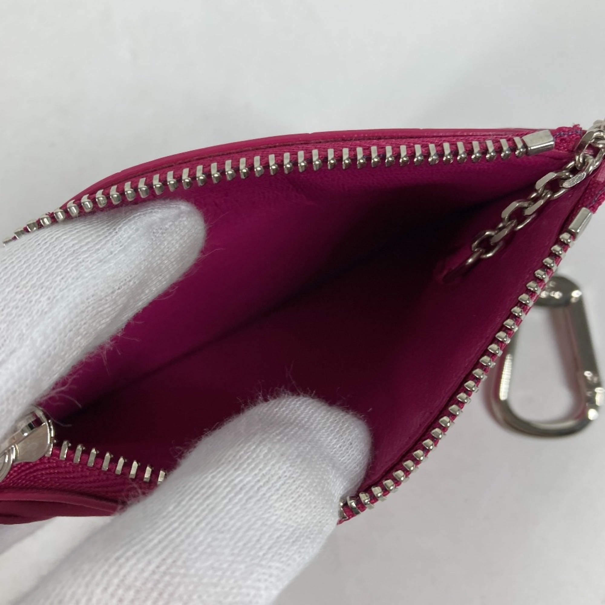 Louis Vuitton Pink Other Coin Purse/Coin Case (Pre-Owned)