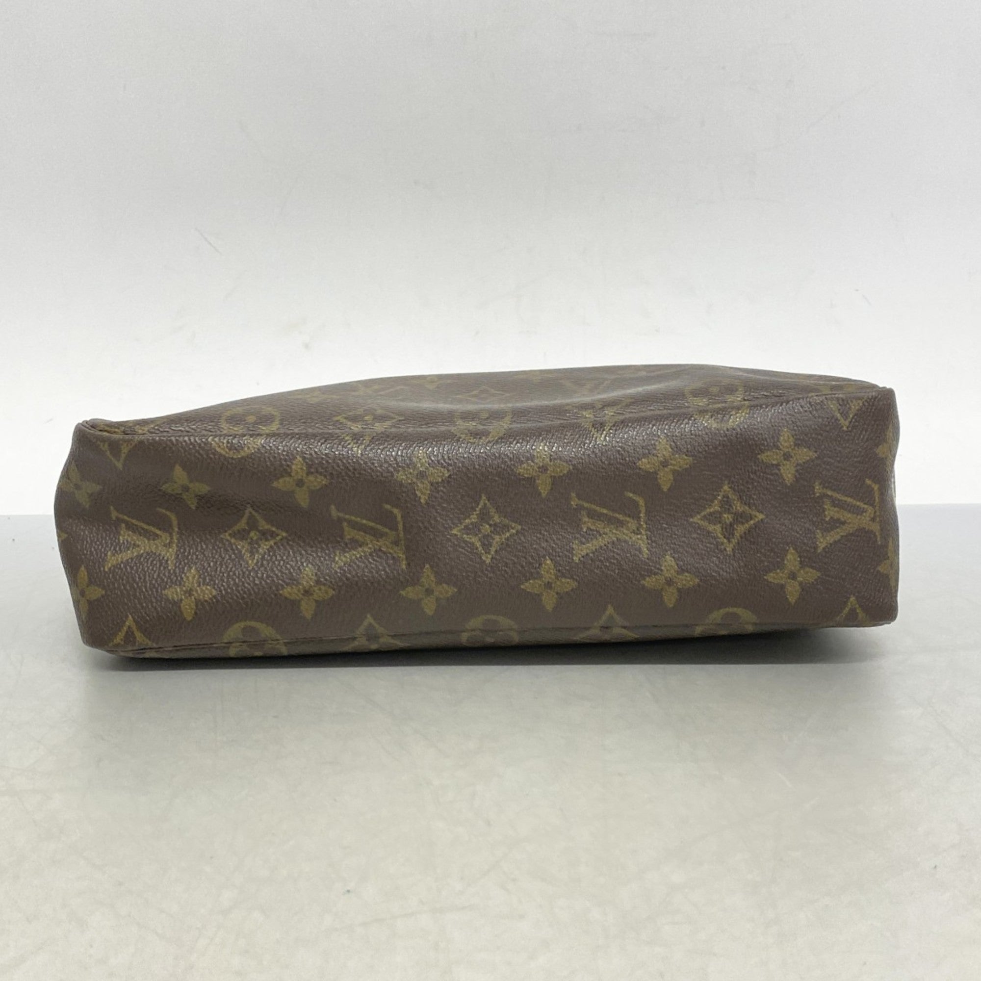 Louis Vuitton Brown Pouch (Pre-Owned)