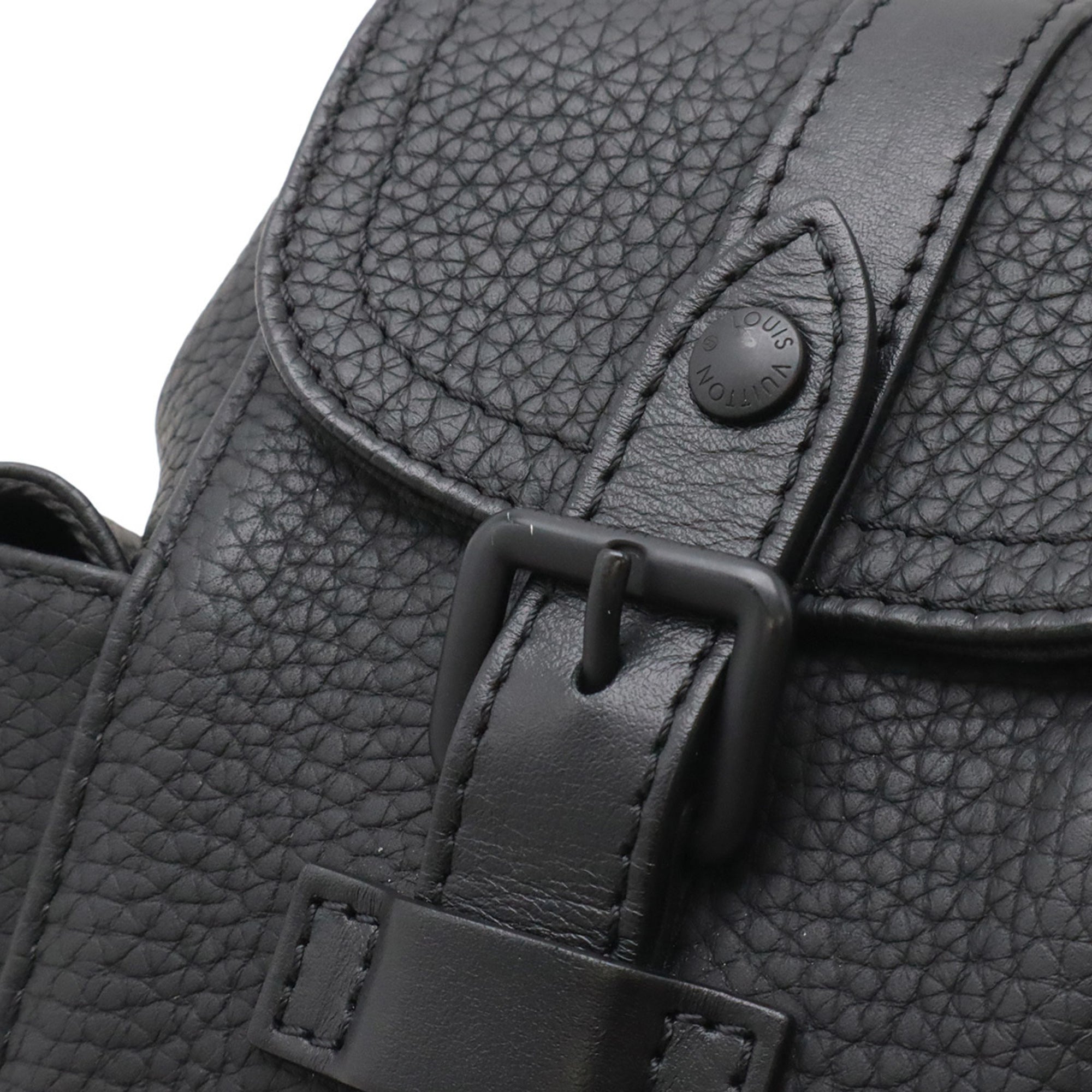 Louis Vuitton Black Noir Shoulder Bag (Pre-Owned)