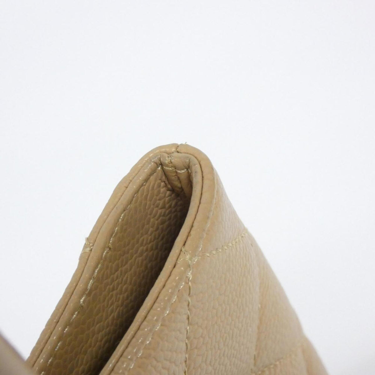 Chanel Beige Grained Calfskin Handbag (Pre-Owned)