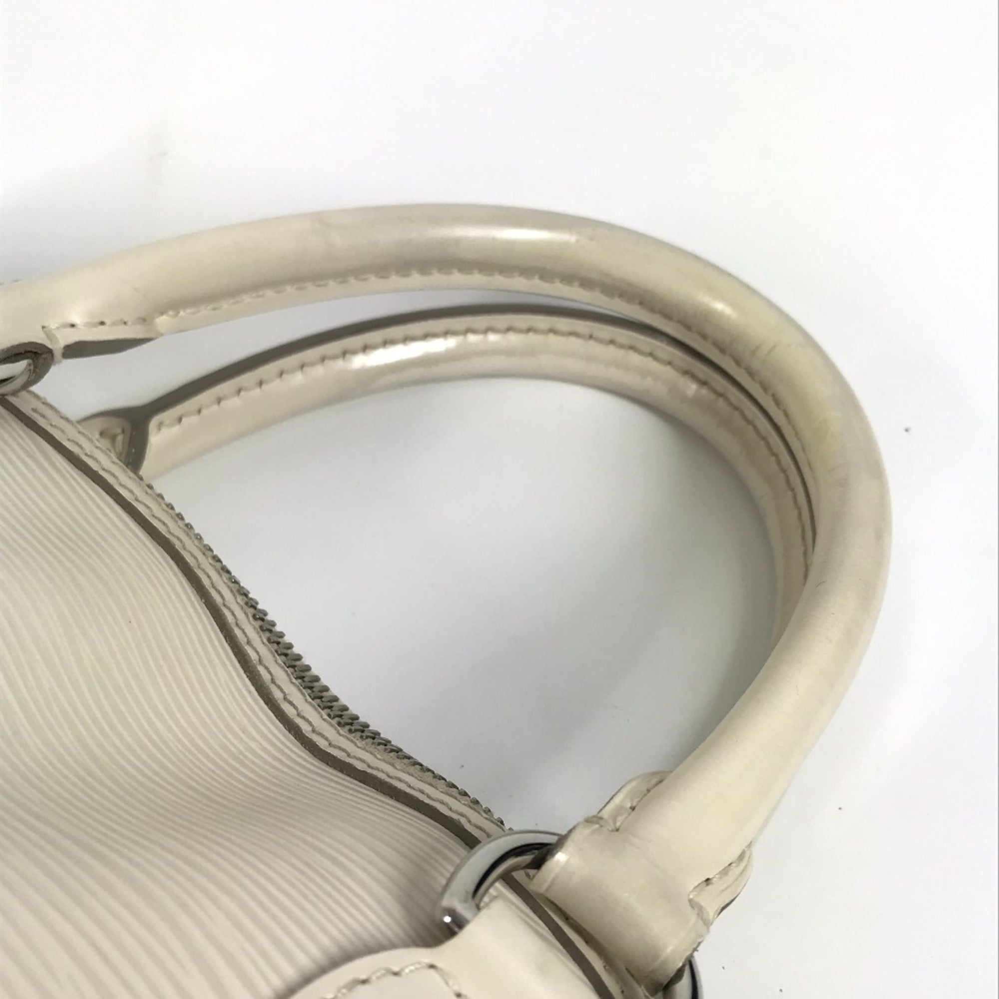 Louis Vuitton Epi Lv Off White Epi Leather Handbag Tote Bag (Pre-Owned)