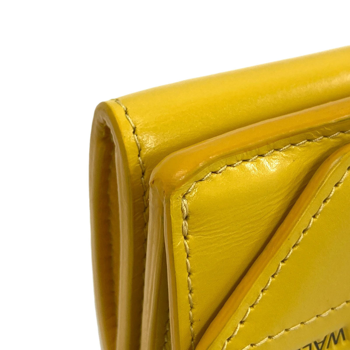 Balenciaga Yellow Leather Wallet (Tri-Fold) (Pre-Owned)