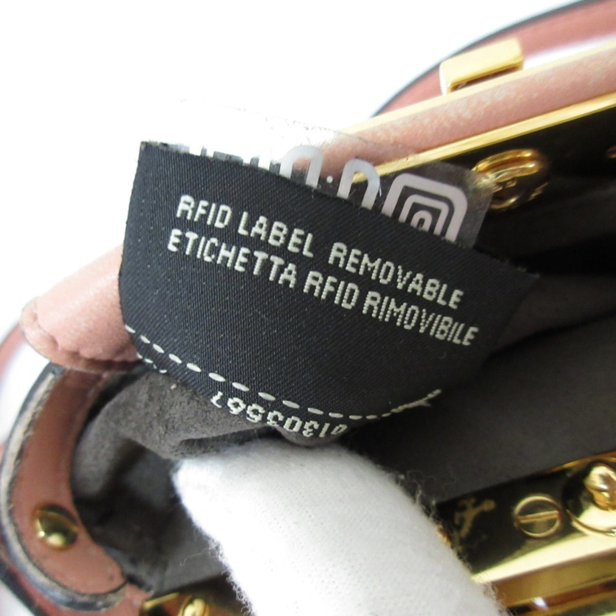 Fendi Pink Shoulder Bag (Pre-Owned)