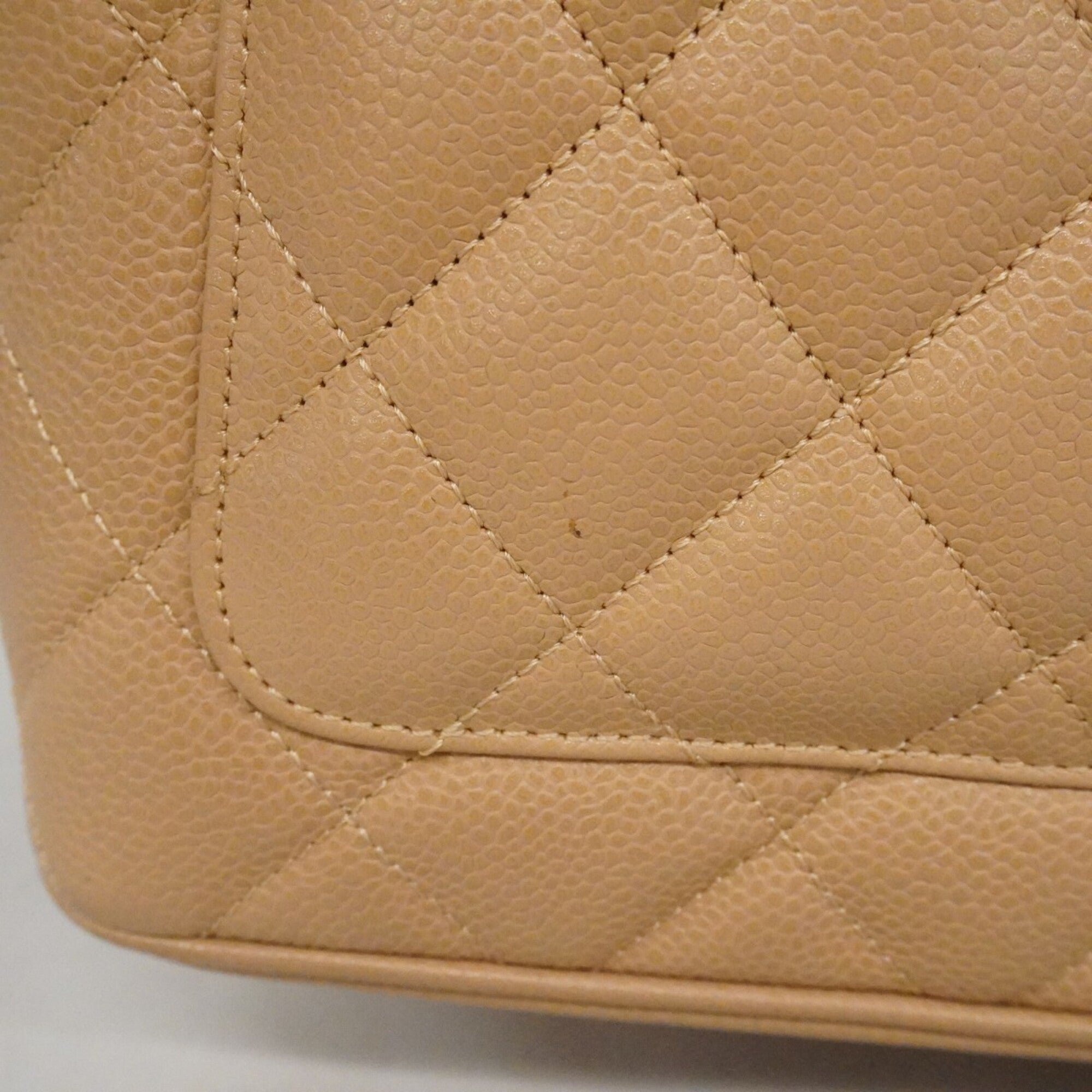 Chanel Beige Grained Calfskin Tote Bag (Pre-Owned)